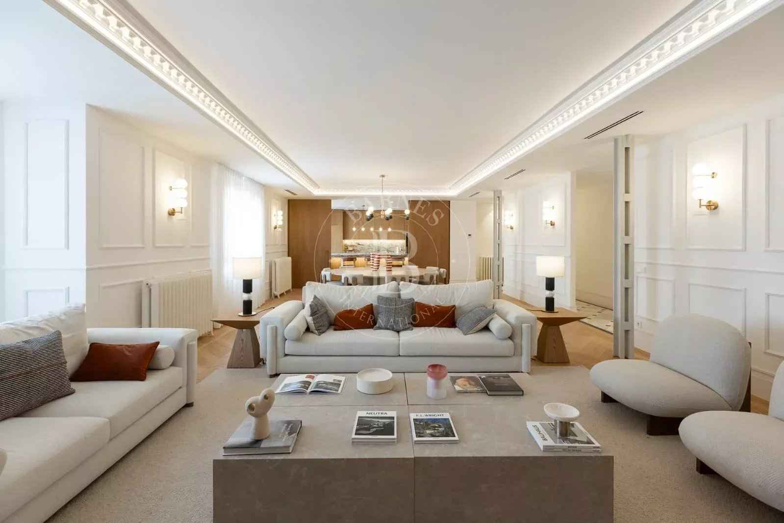 C42f939ba1ccdb20c3023792ab910720 62fc3fbe0b 1599 original - Attribut alt par défaut.