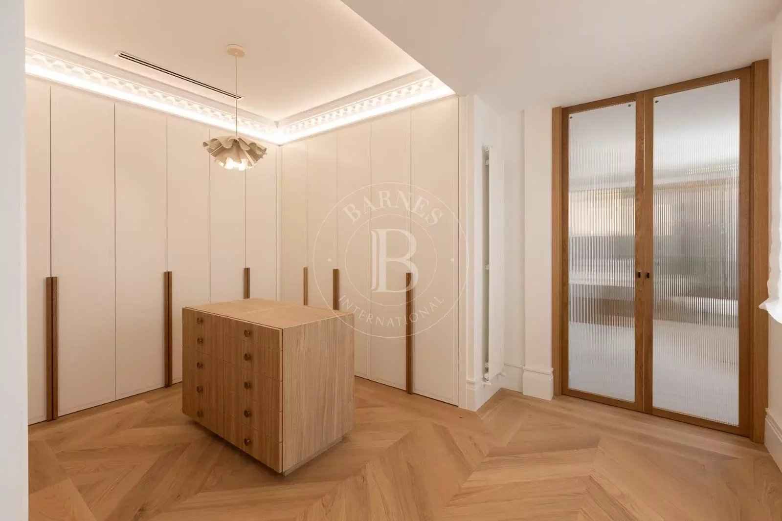 24e306235bd28b980cc873cff3ad52fb cf11ed1b11 1599 original - Attribut alt par défaut.