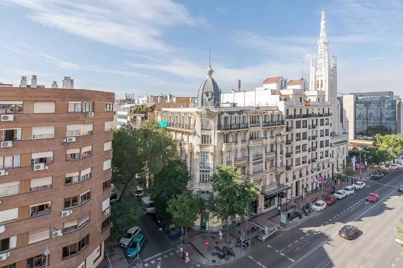 23b11882d5cf5571462f66ec006514a4 7bc876c692 1400 original - Attribut alt par défaut.