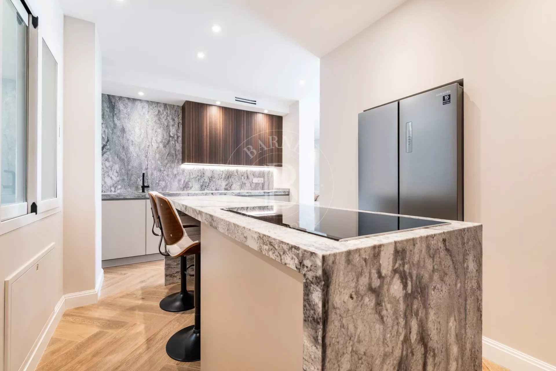 E2df41b9bf3cc63db71ac24a243ca6c4 e37fa2fdf7 1920 original - Attribut alt par défaut.