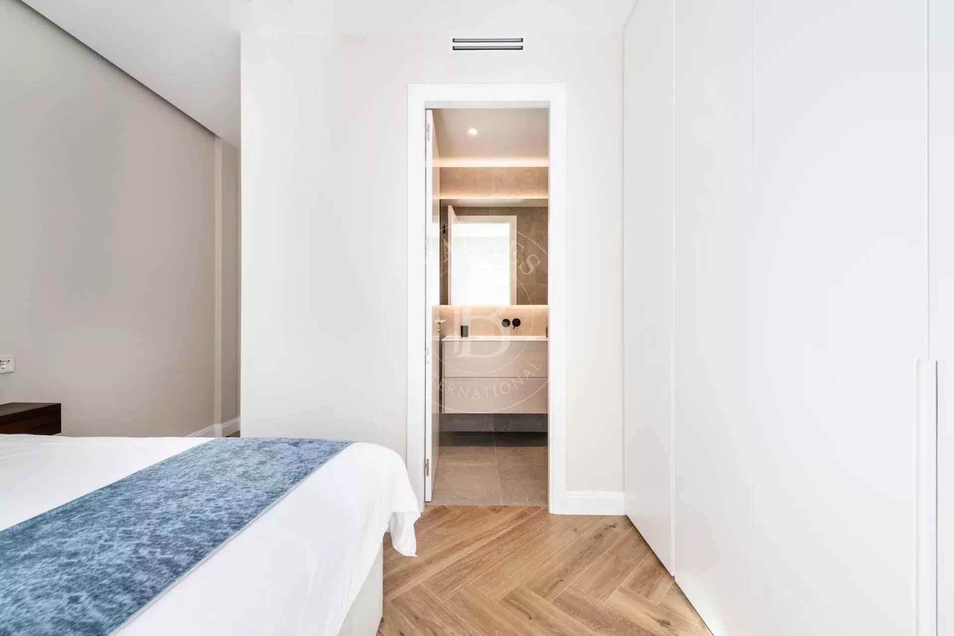 4d863ab0a9db3381f5d95f2b41561203 95e941f1e5 1920 original - Attribut alt par défaut.