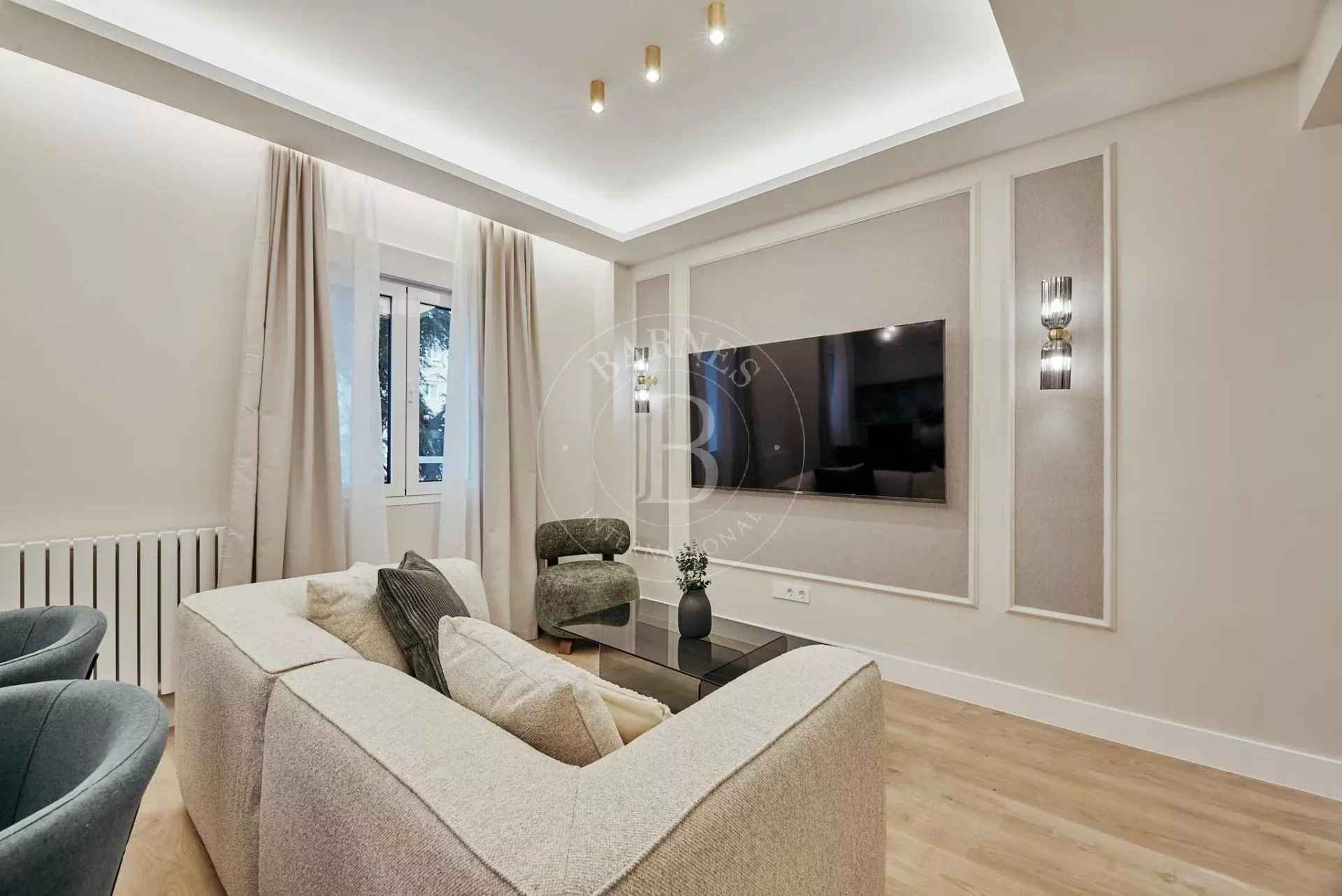 1544261a1207a7b435f82cfcaa40007b 31a1da4cbd 1920 original - Attribut alt par défaut.