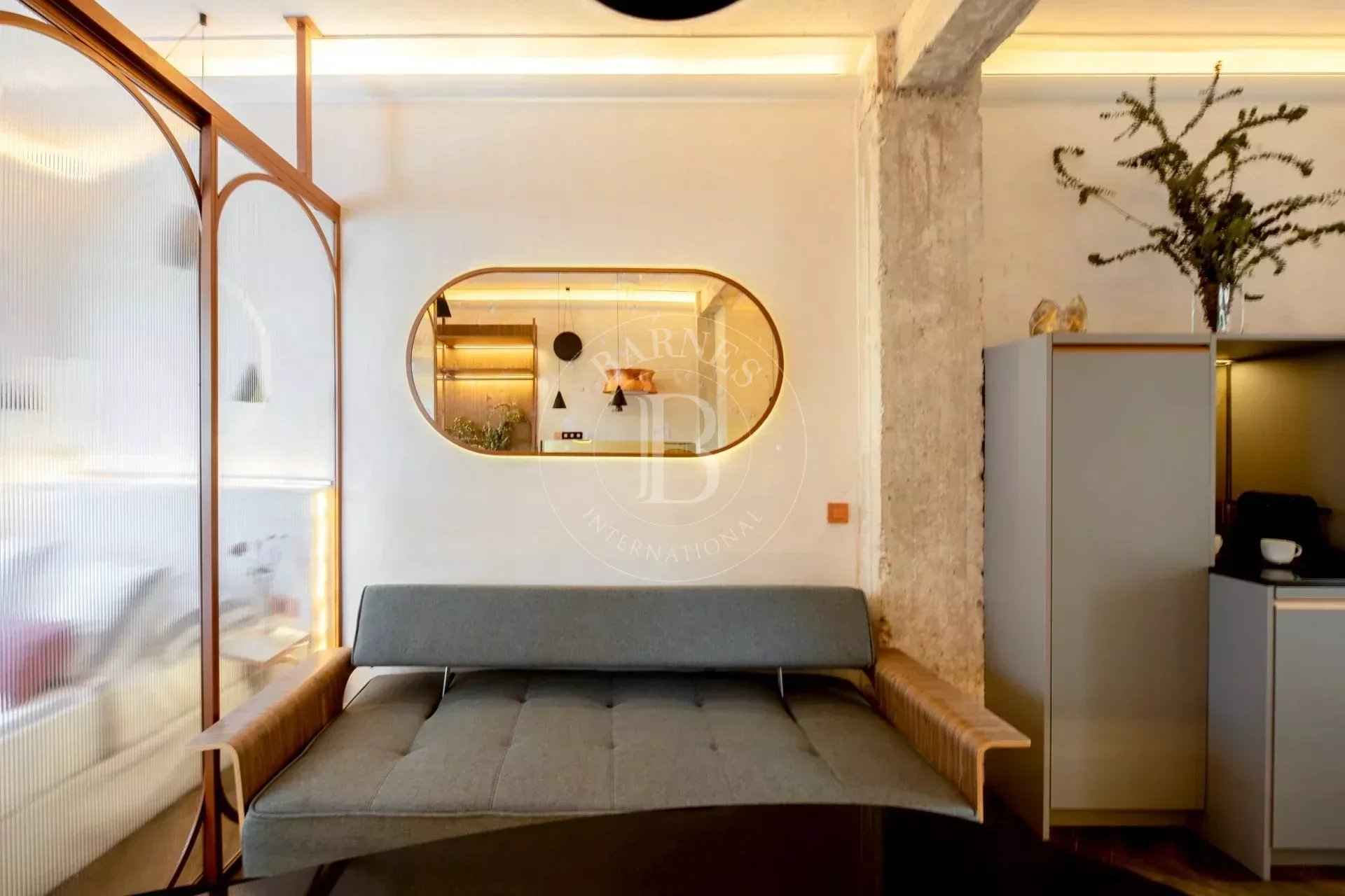 Daeb3ce85c24a282a4288d2dbb19e25d c76278dd49 1920 original - Attribut alt par défaut.