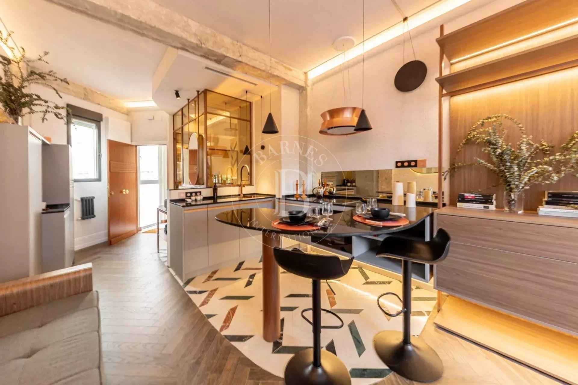 Ef446382611ede8cf52710211990ec87 ade91ef260 1920 original - Attribut alt par défaut.