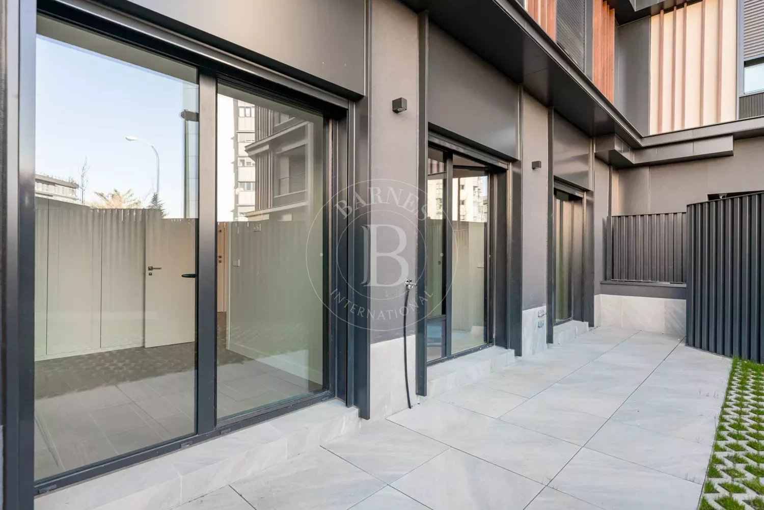 4ac411cb4cb97532302e0209f94ba9e2 efadd5e853 1500 original - Attribut alt par défaut.