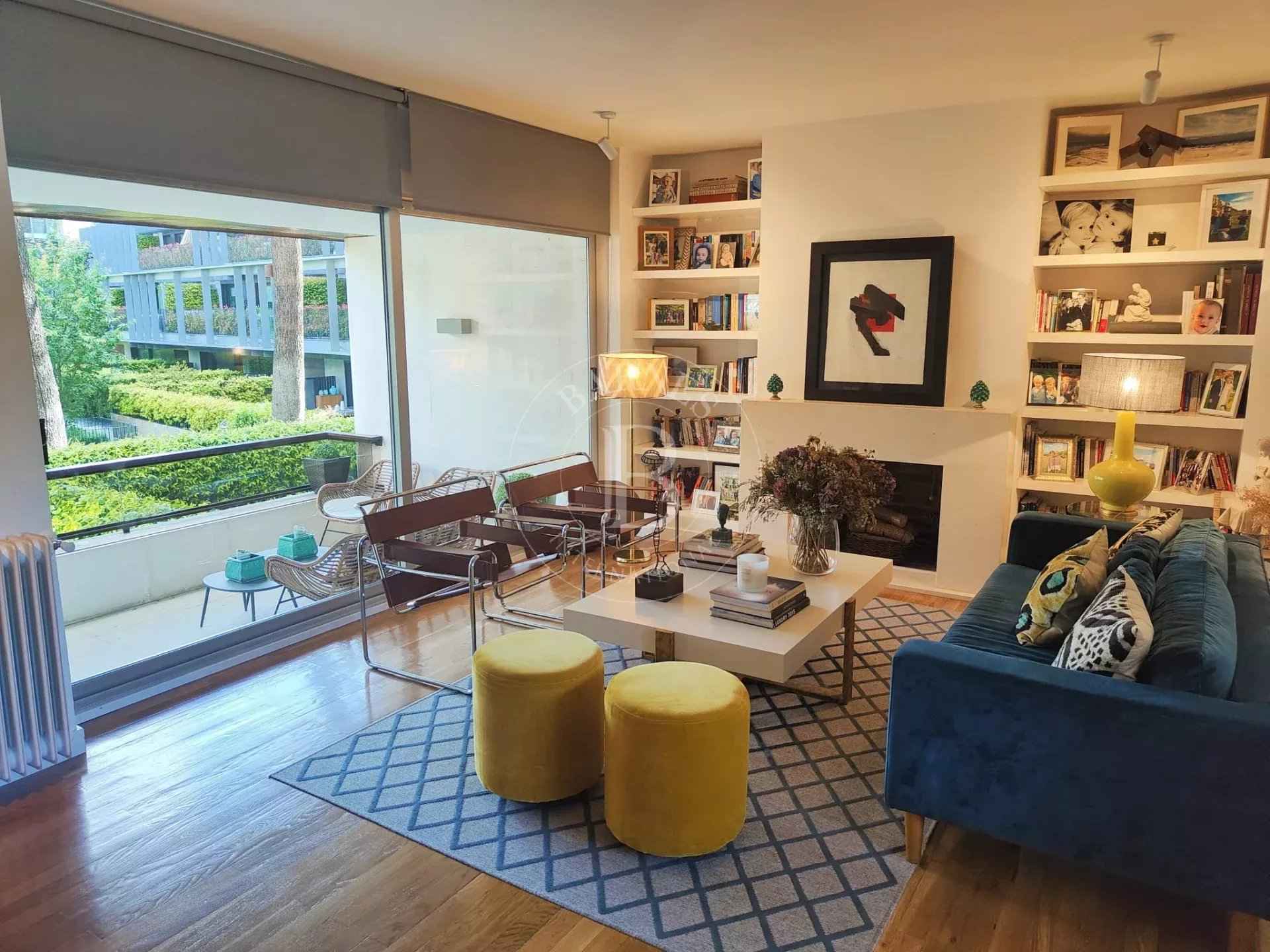 3906bbdcd307864b30fbfb96839ebf4d 410abe6a2f 1920 original - Attribut alt par défaut.