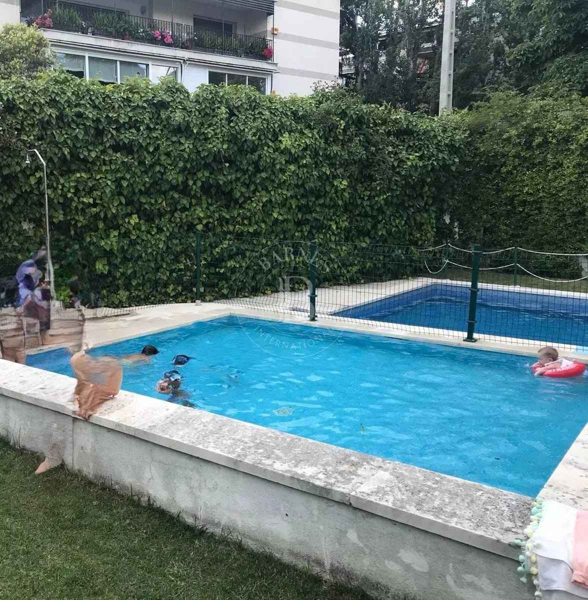 6cd55dda884474d022250d095168f81e 0f7993abaf 1200 original - Attribut alt par défaut.