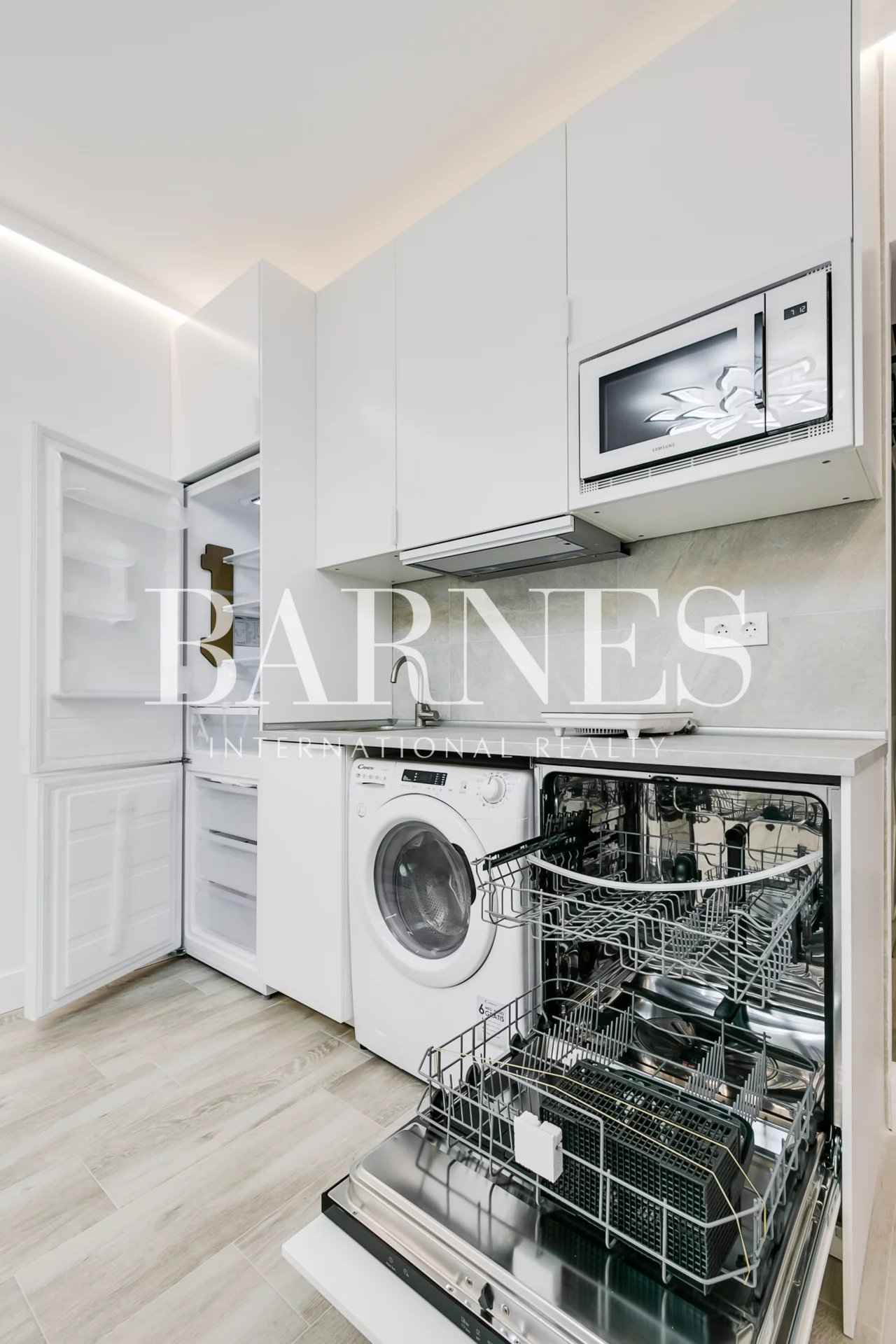 F4e86a3564a5fe9137f3b84b17cdabd4 15706a8eb8 1920 original - Attribut alt par défaut.