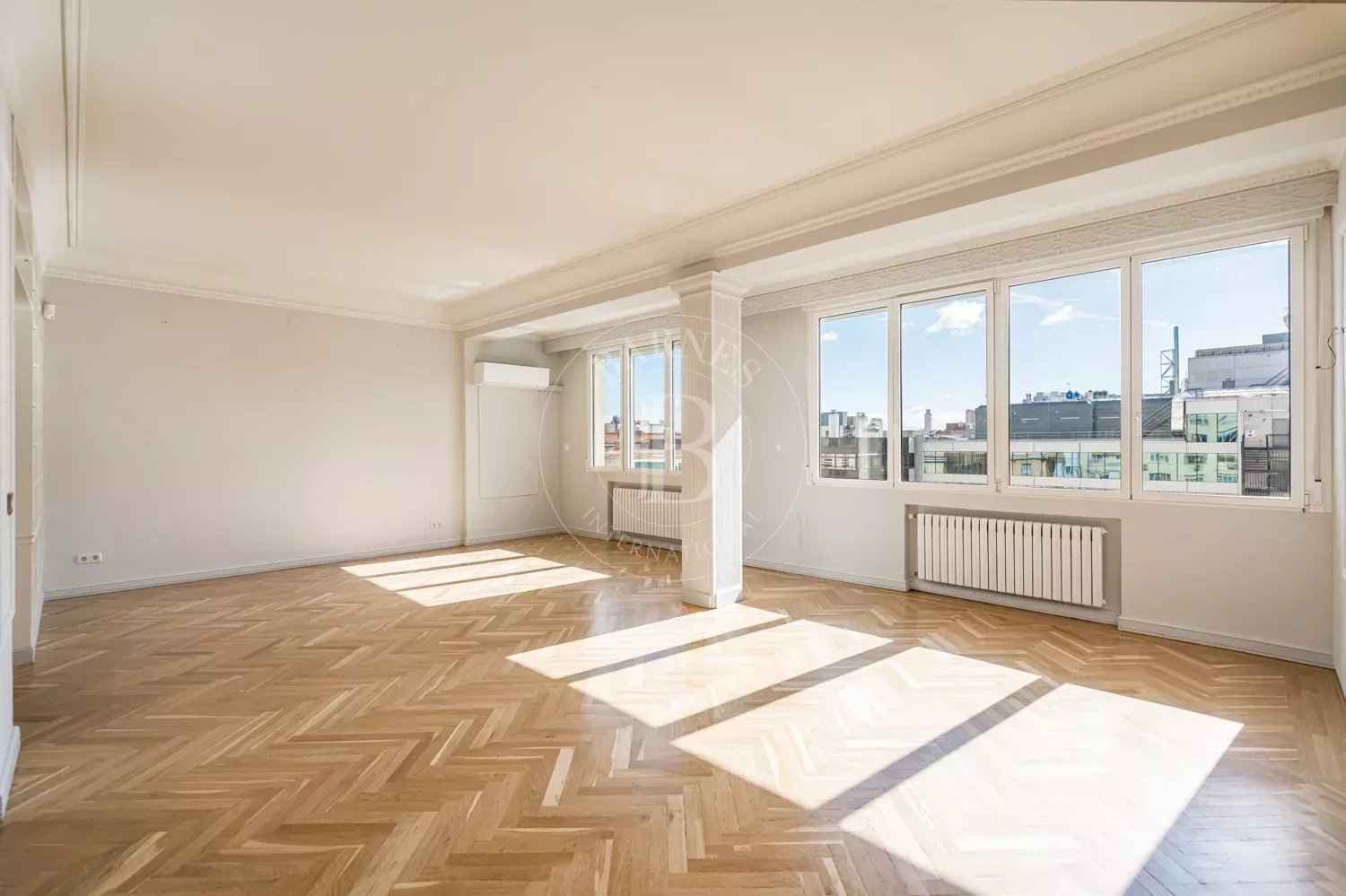 2a36ff2b4ea693c5d77d052ef2efd3ae 982e93cb9f 1500 original - Attribut alt par défaut.