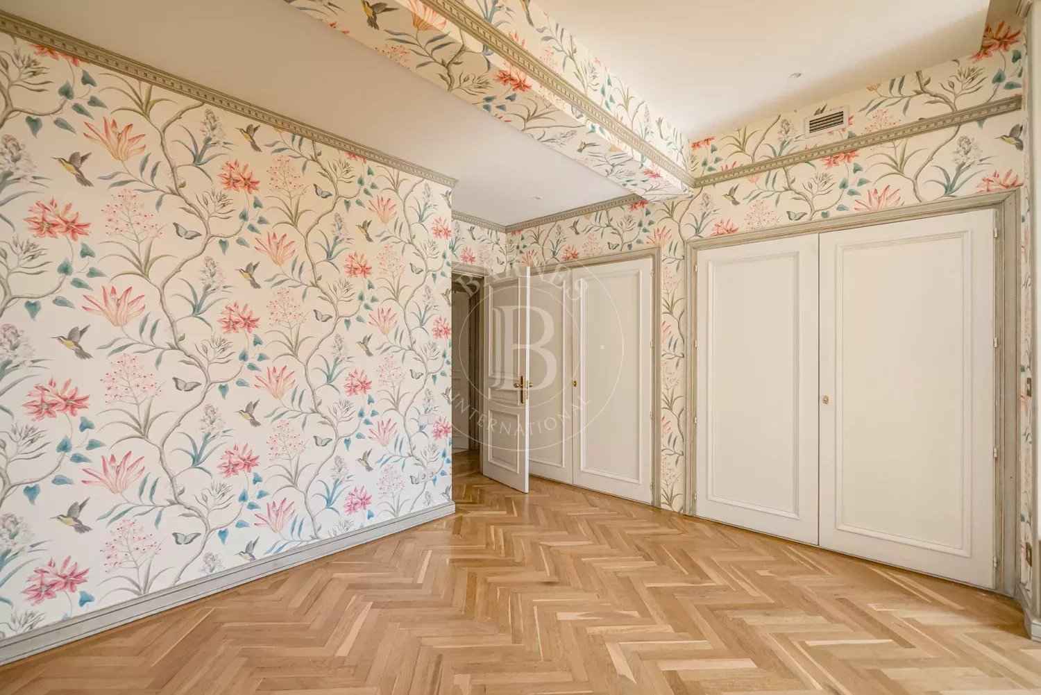 C6791e599023f4c9ba5555930141778b d4c62164e3 1500 original - Attribut alt par défaut.