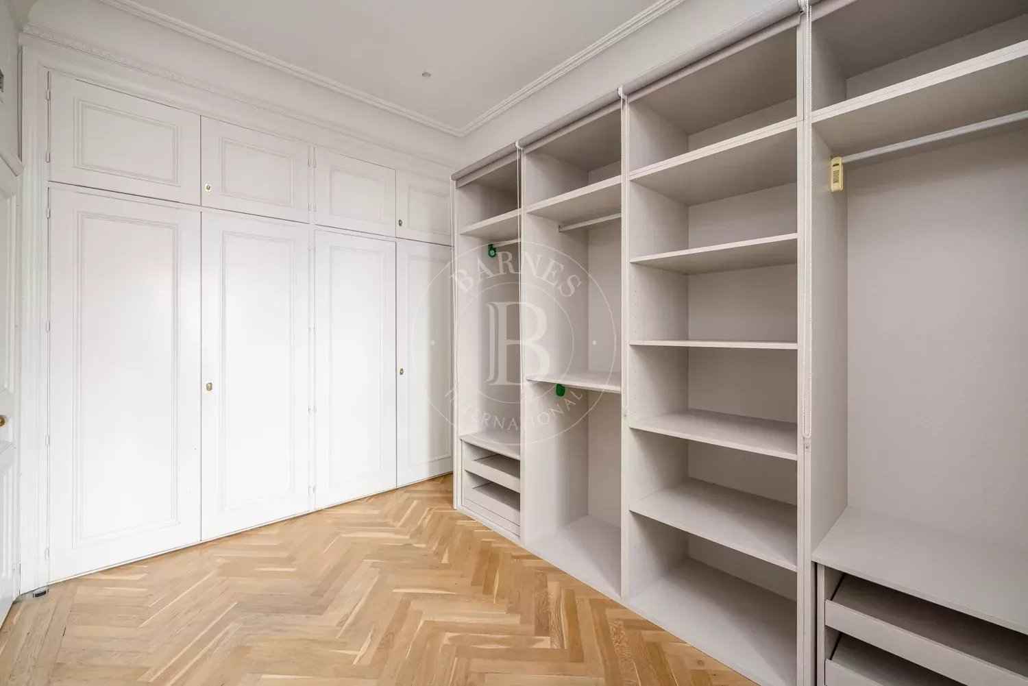 6f4c653ba50b29621e2aa50354d15124 ee8eb93a44 1500 original - Attribut alt par défaut.