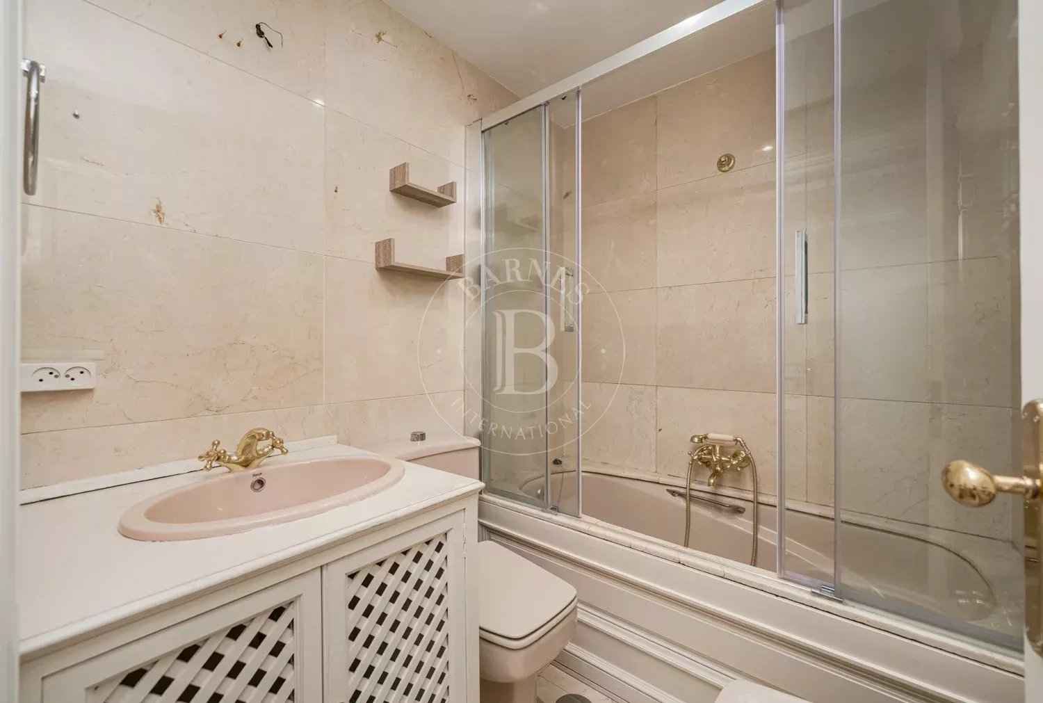 E9f4294ed36d15850b3a5fb28bded249 1c00c3a4f5 1500 original - Attribut alt par défaut.