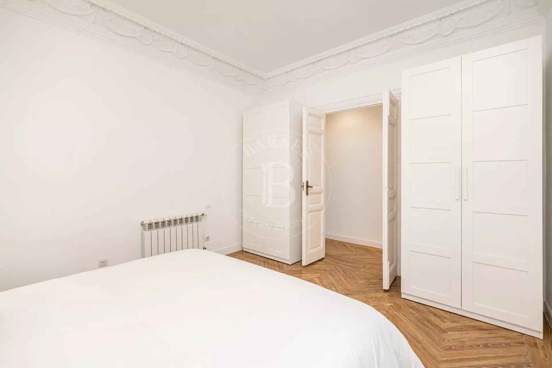 2b6815e8500eed3234f42225ce5d1498 e8ef72ed72 1920 original - Attribut alt par défaut.