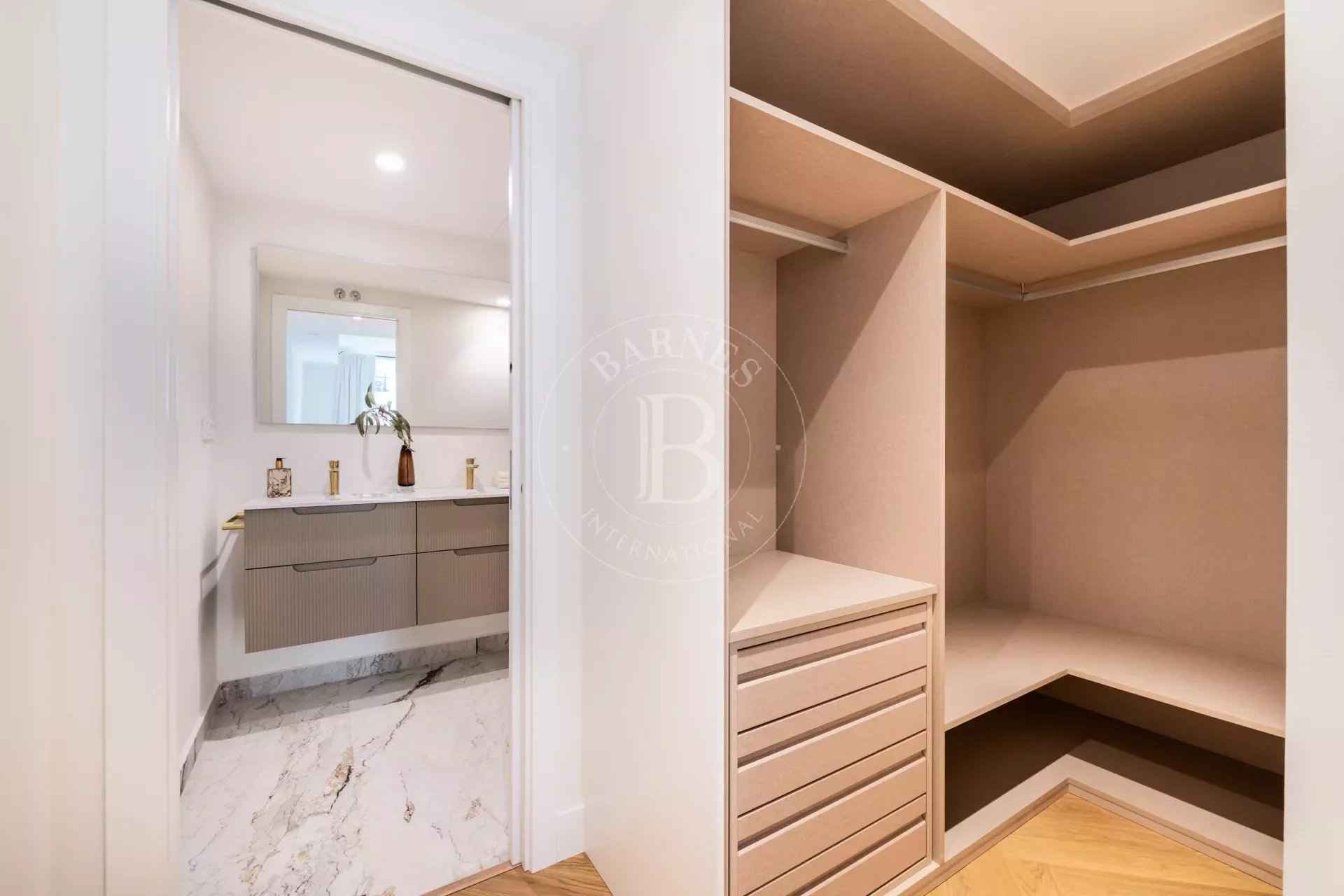 73dda5ca9a23e9acd54c631d89b802aa ad5aef719b 1920 original - Attribut alt par défaut.