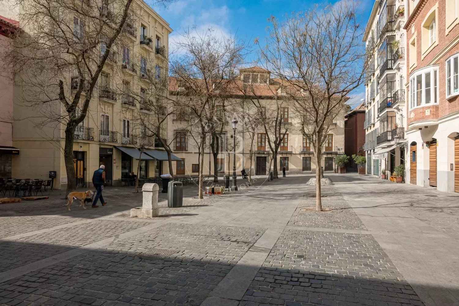 3b60e23215d29293c6fda7460710afaa efba7c611e 1500 original - Attribut alt par défaut.