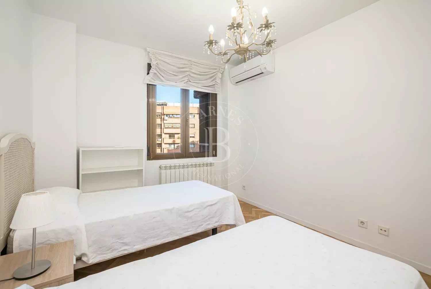 9404458a927e8801ee17e502373a6d2a 70d45f6e2b 1500 original - Attribut alt par défaut.