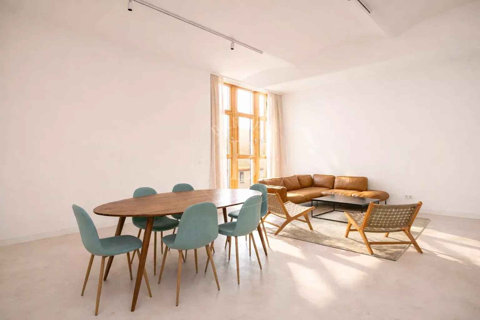 73bde30d1cd20e70e8162087bbfed3eb 5cb6004de9 1536 original - Attribut alt par défaut.