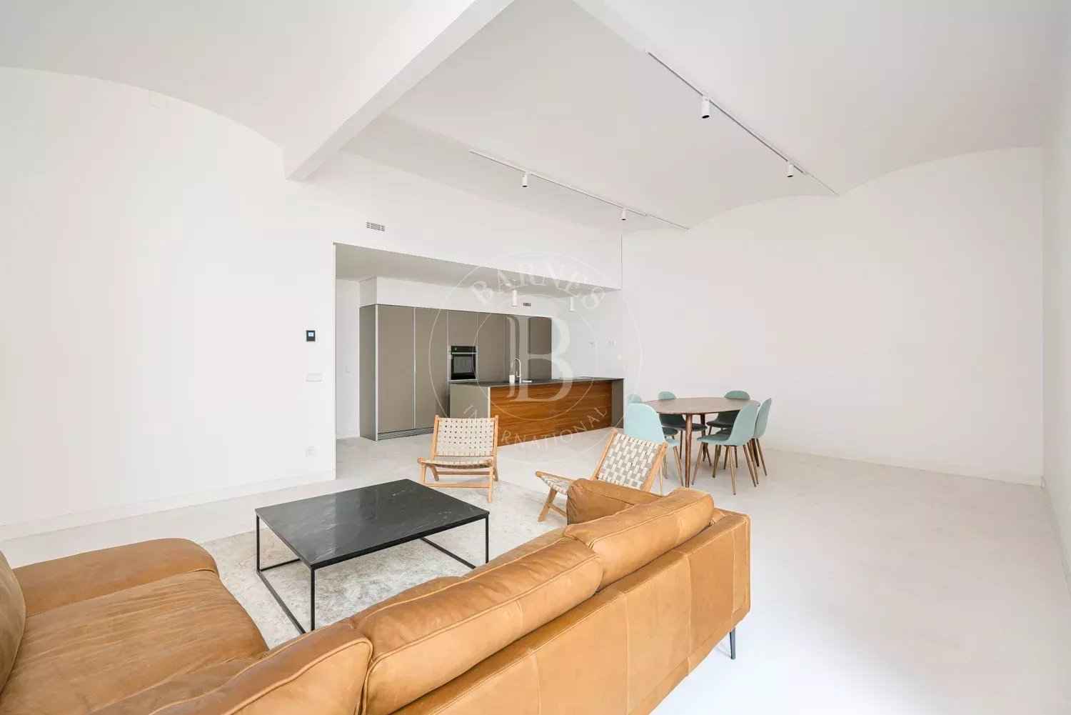 0b7b60ee4e69fa48b7d89cad90f6c6a7 ae3e88f498 1500 original - Attribut alt par défaut.