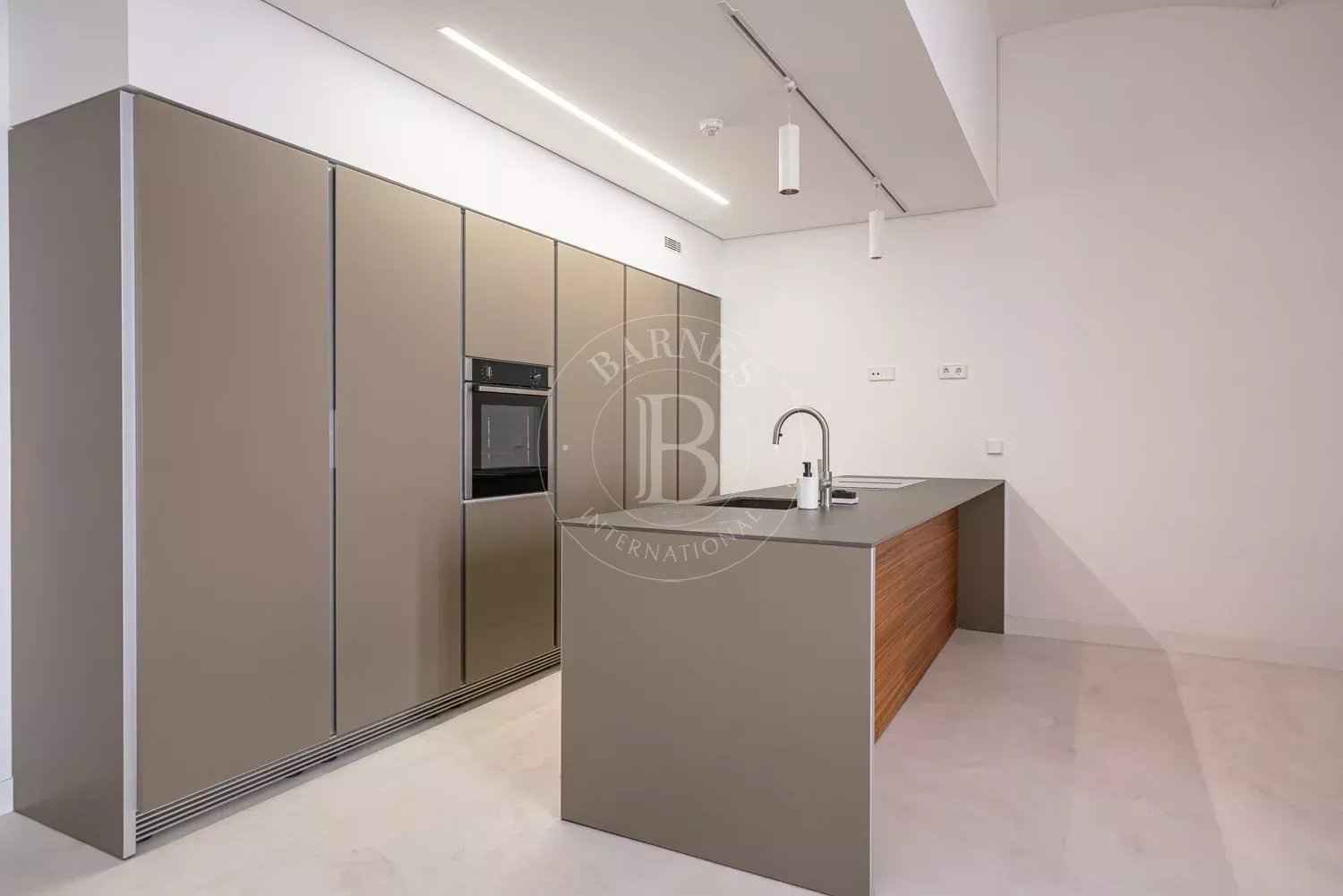 51747b1ccb7696b814ab331a85fb7549 a61642d46b 1500 original - Attribut alt par défaut.