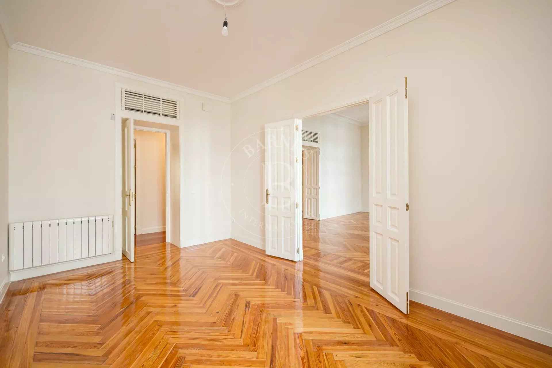 856c5bee0e7575dc62a8f5a3937e6154 33d01c2fce 1920 original - Translation missing: en.helpers.application.image_tag.default_alt