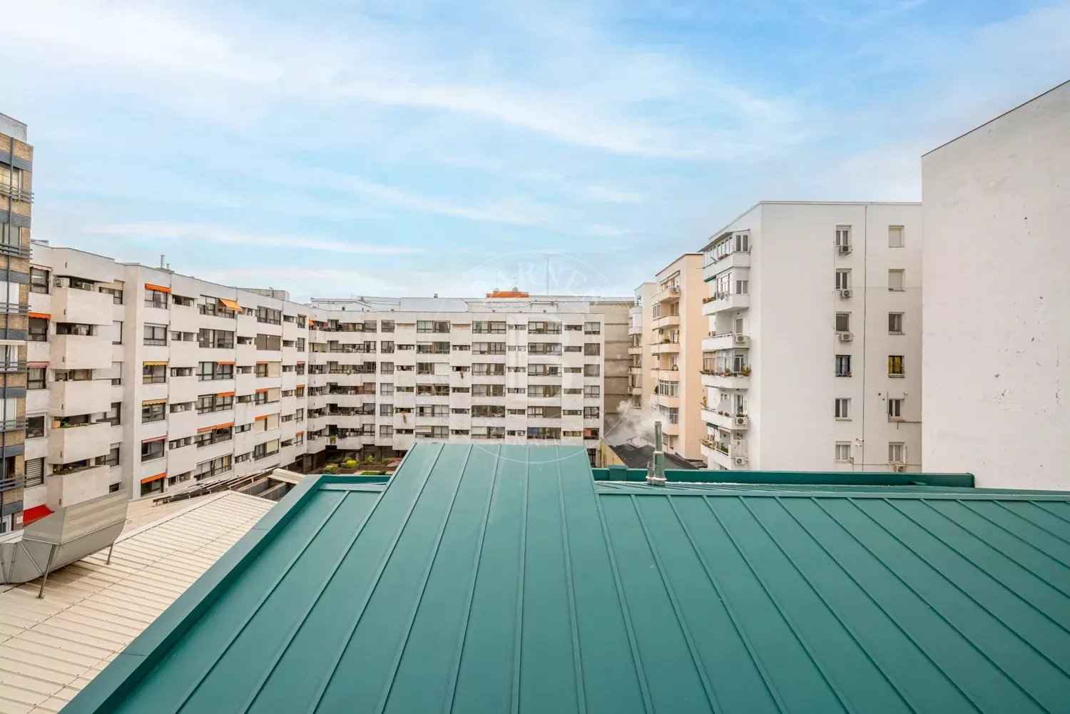 C56610e486ed73b685cc7c38d5ca81b4 92976f8ebb 1500 original - Translation missing: en.helpers.application.image_tag.default_alt