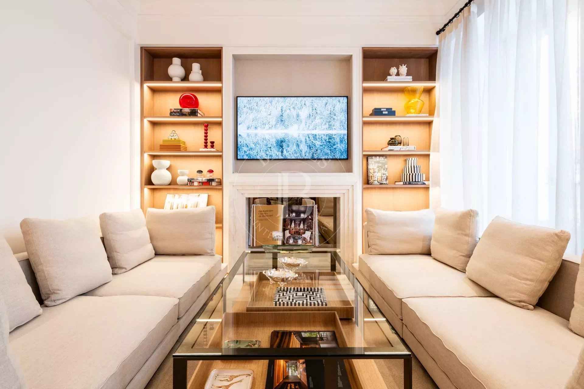 1920f59782744f0b3a849a1039ffc8ac 7a8a0d150c 1920 original - Attribut alt par défaut.