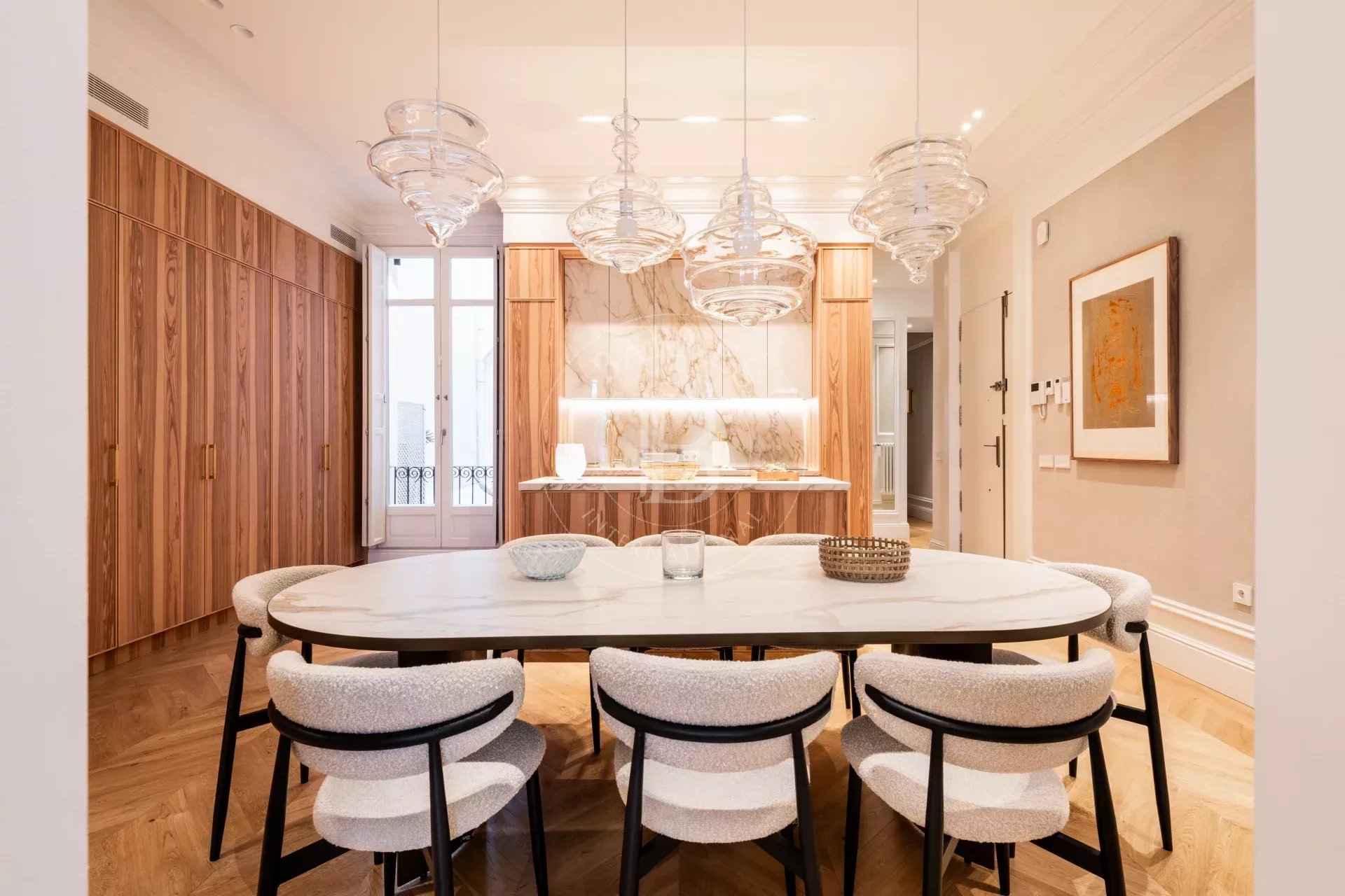 F0fdecae1da06a18ef58fbf17f542119 7a50bdb56c 1920 original - Attribut alt par défaut.