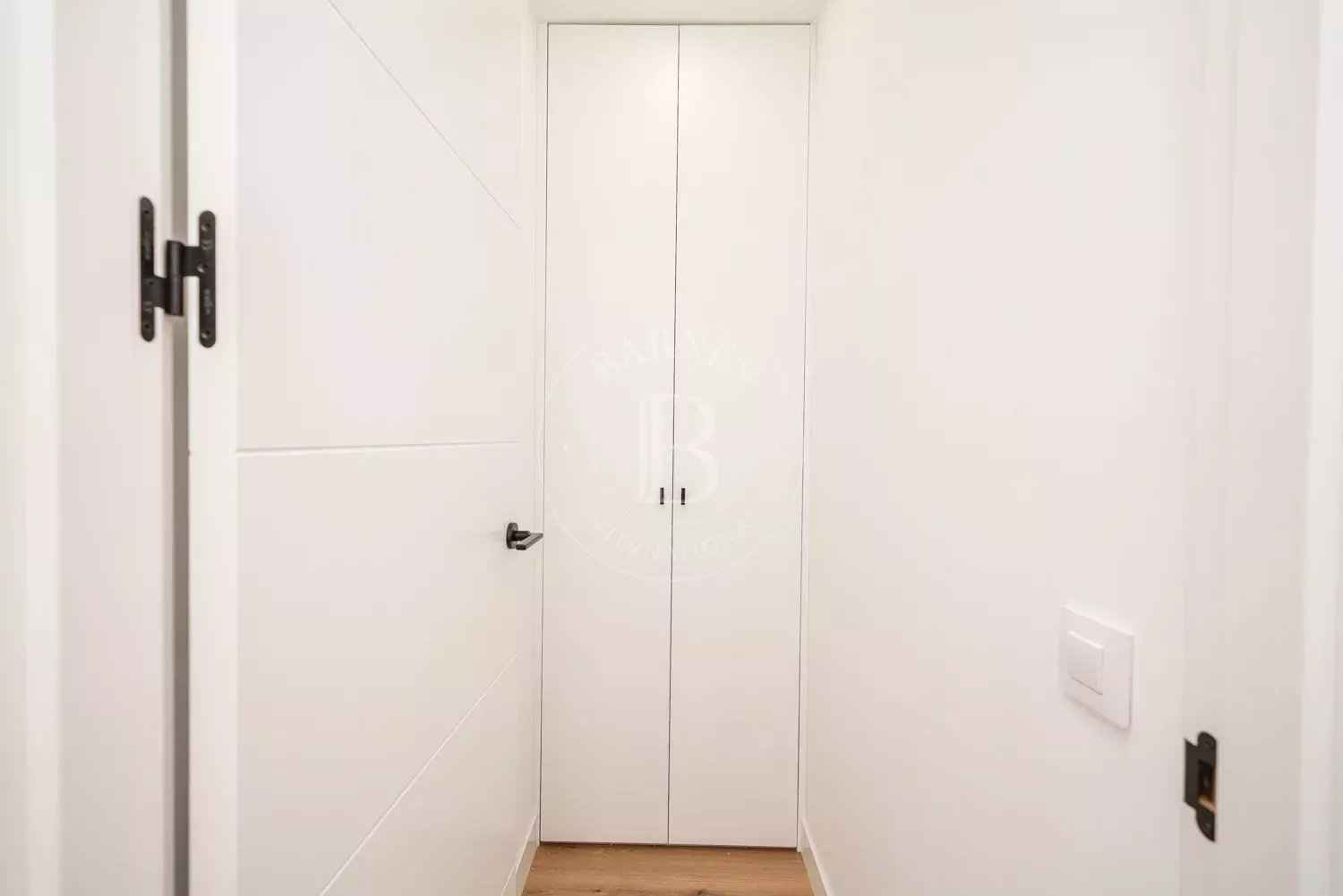 1c7fb74509c7158d37d7f4468cf26927 5eeb4f6ce7 1500 original - Translation missing: en.helpers.application.image_tag.default_alt