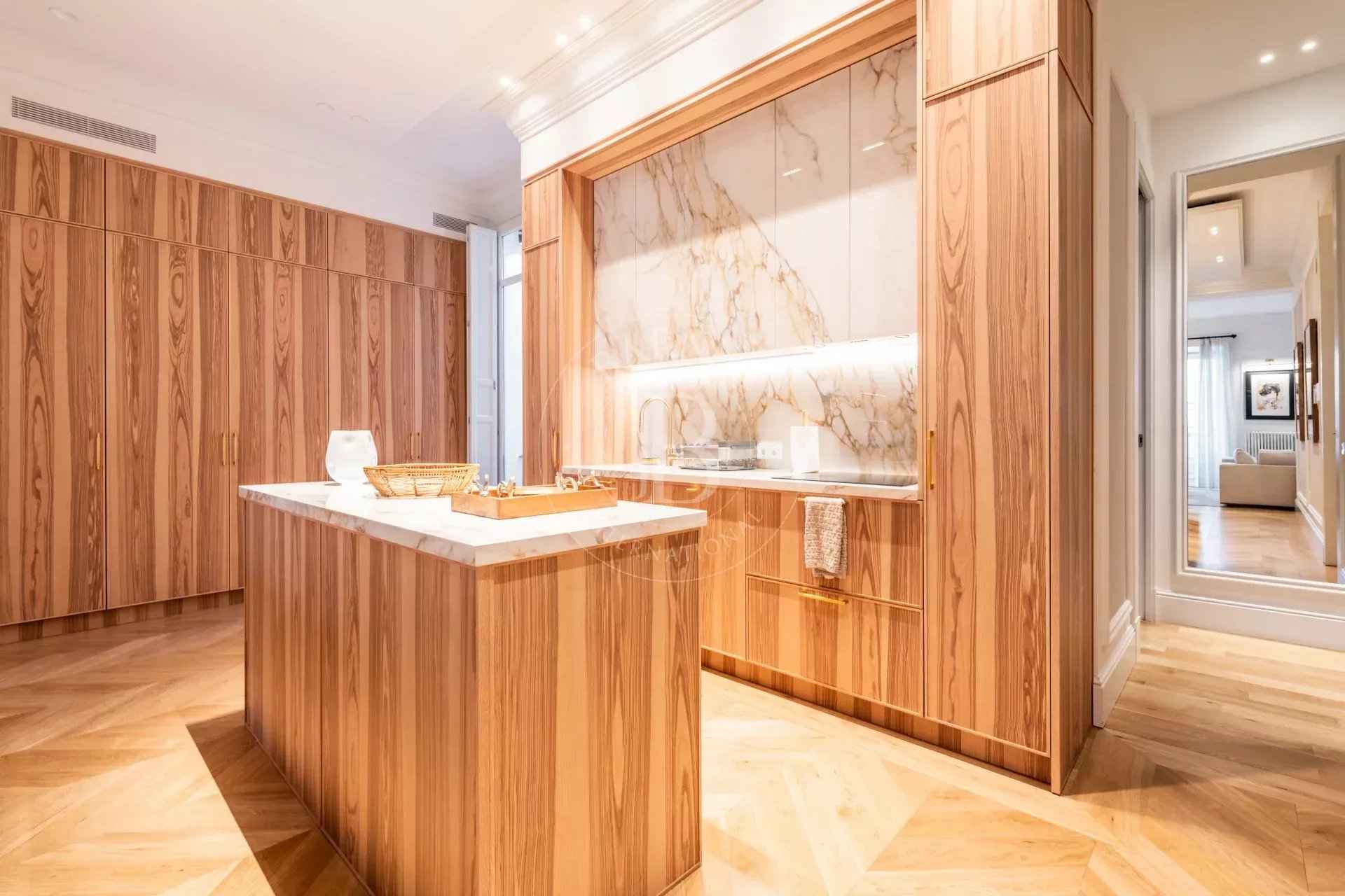 92d0f29a5e41ff5af6596d839563e7c4 62f7db6848 1920 original - Attribut alt par défaut.