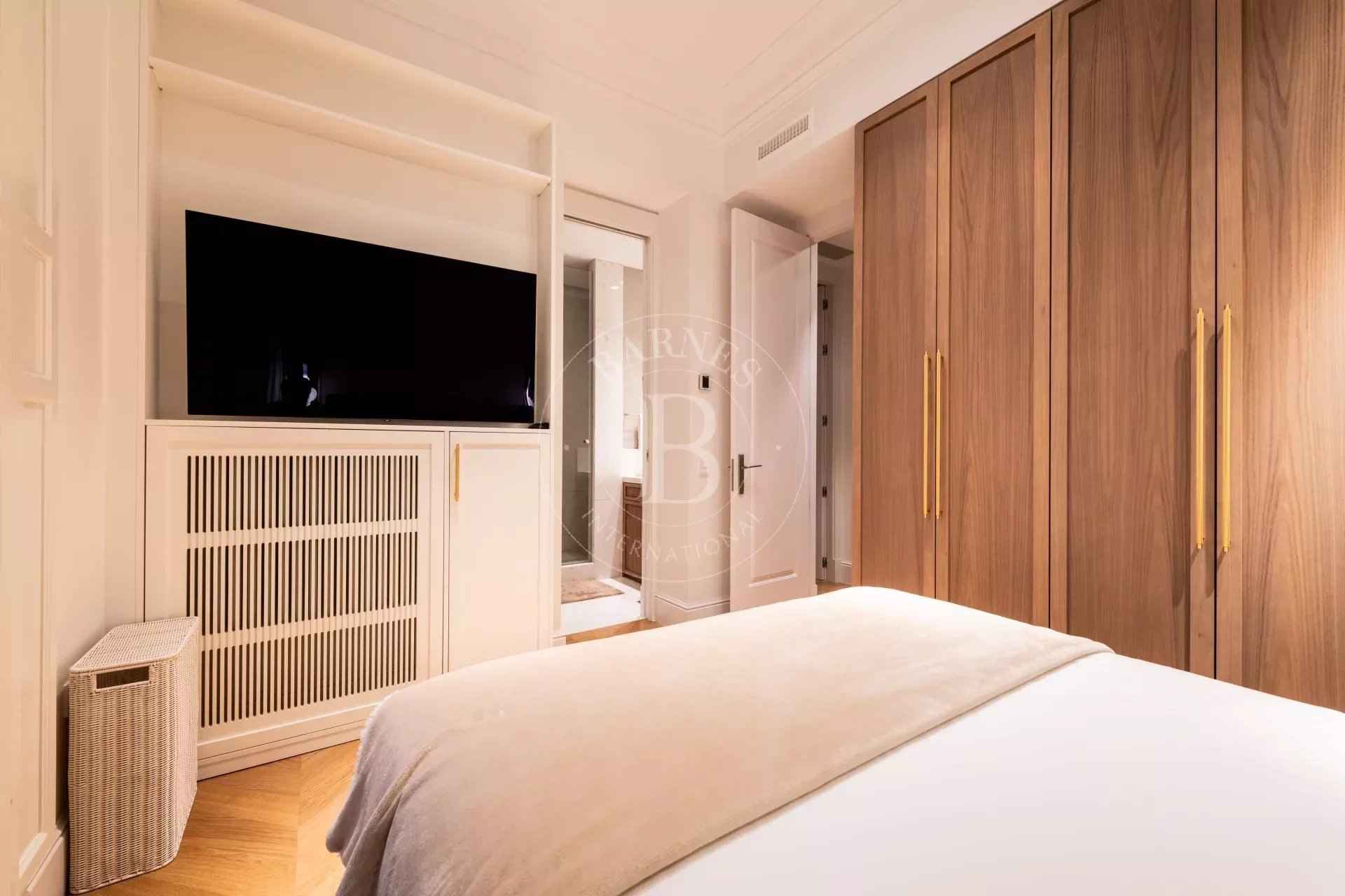 Fb8185a56e15858694866224736e43c8 6a64c8d866 1920 original - Attribut alt par défaut.