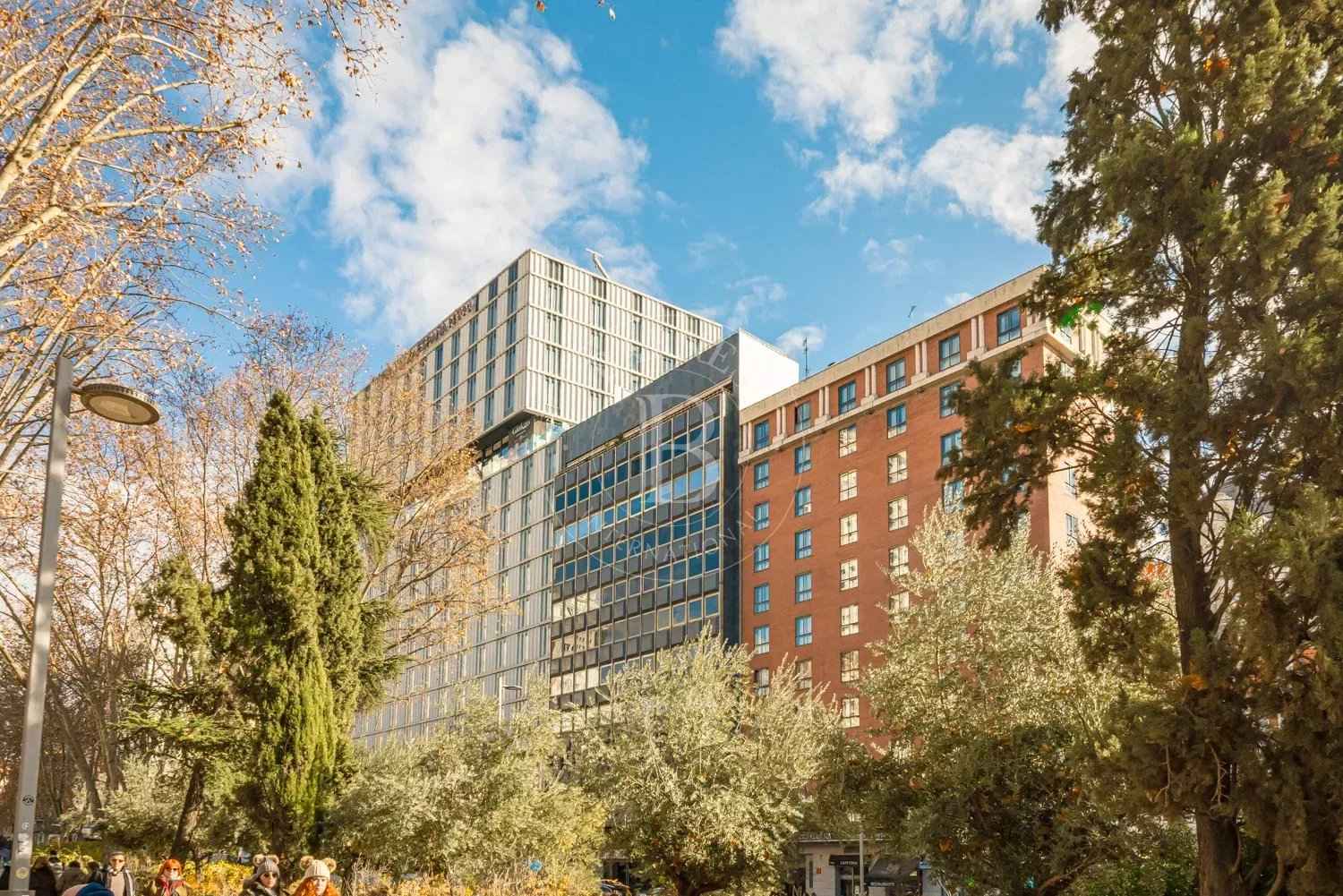 D895e2c1ee5b4b47d351e844027d069c 2a11c9a8c0 1500 original - Attribut alt par défaut.