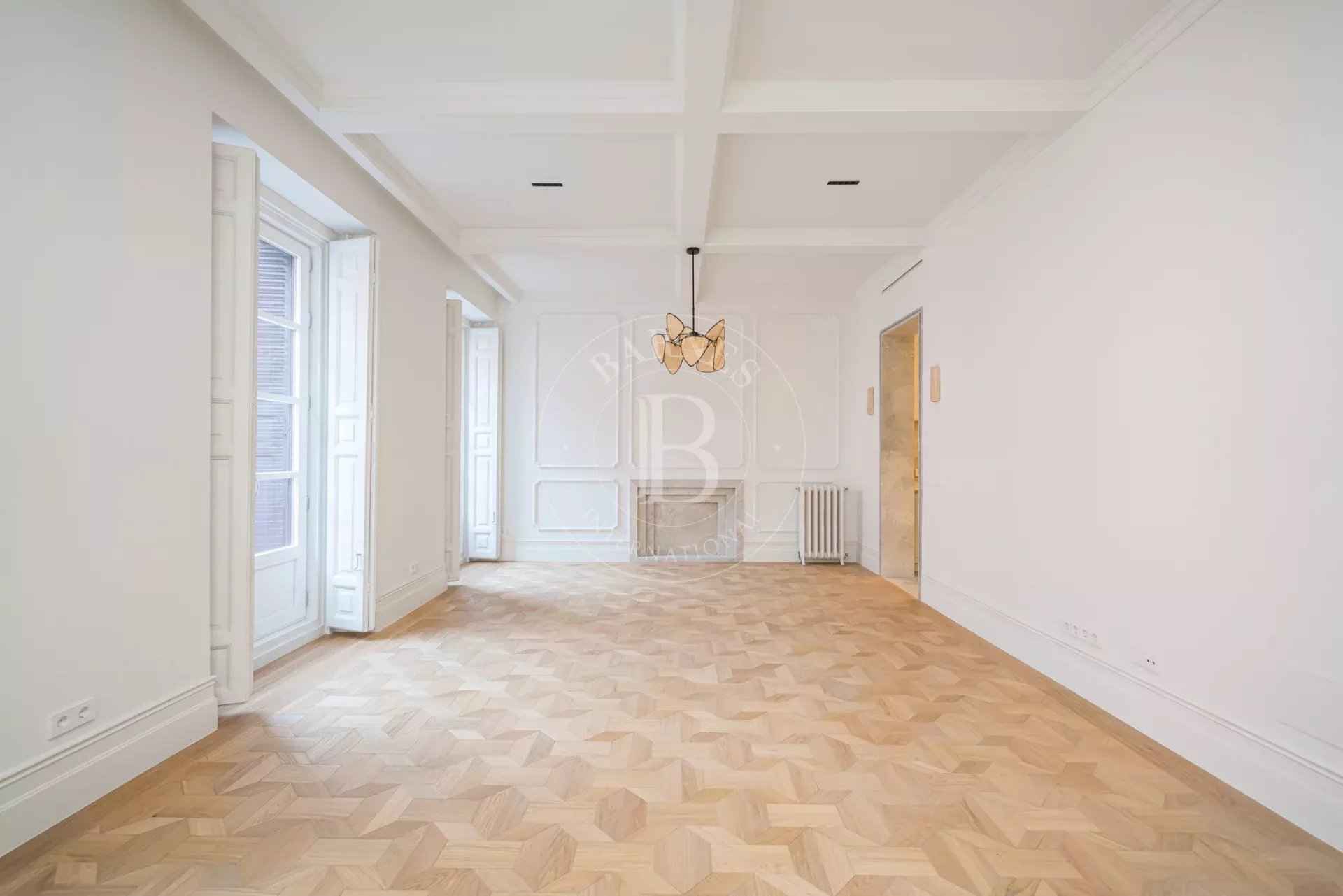 6cf0f9793e541e8fc9fb96402c90cff4 5751e9541e 1920 original - Attribut alt par défaut.