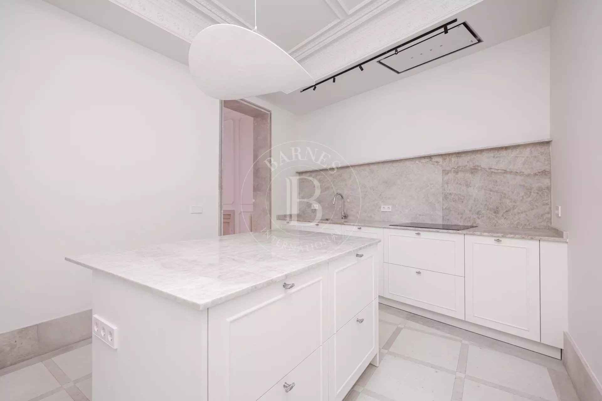 Eb93c2c4dfcdde56c5c8003320b51a5a e063214ba9 1920 original - Attribut alt par défaut.