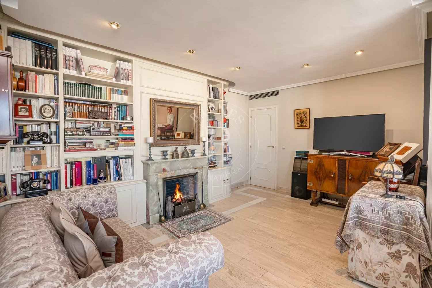 B0548bfce1551f529660bb2ed4e1d5e0 44901477f3 1500 original - Attribut alt par défaut.