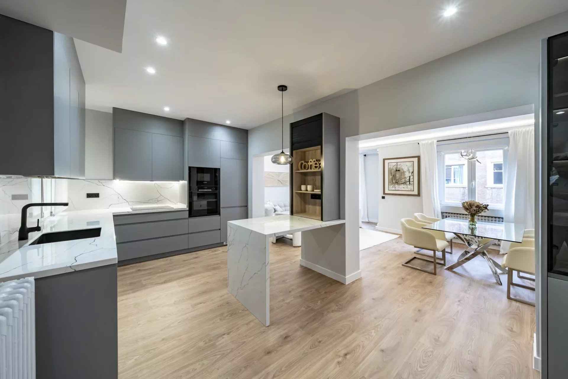 7eaf8d4751a2ac25cf362a34a83a0f8f 20023db692 1920 original - Attribut alt par défaut.