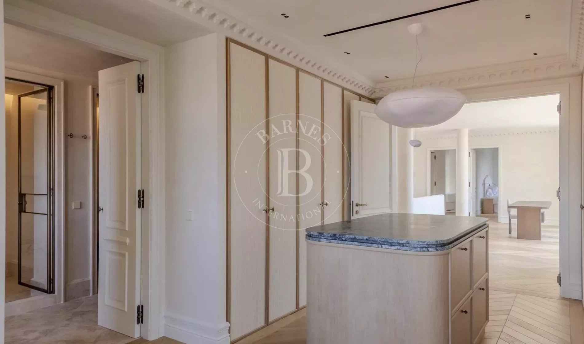 731695f37b5d89cbea1ebbc6b613436b f4e6198f2d 1900 original - Attribut alt par défaut.