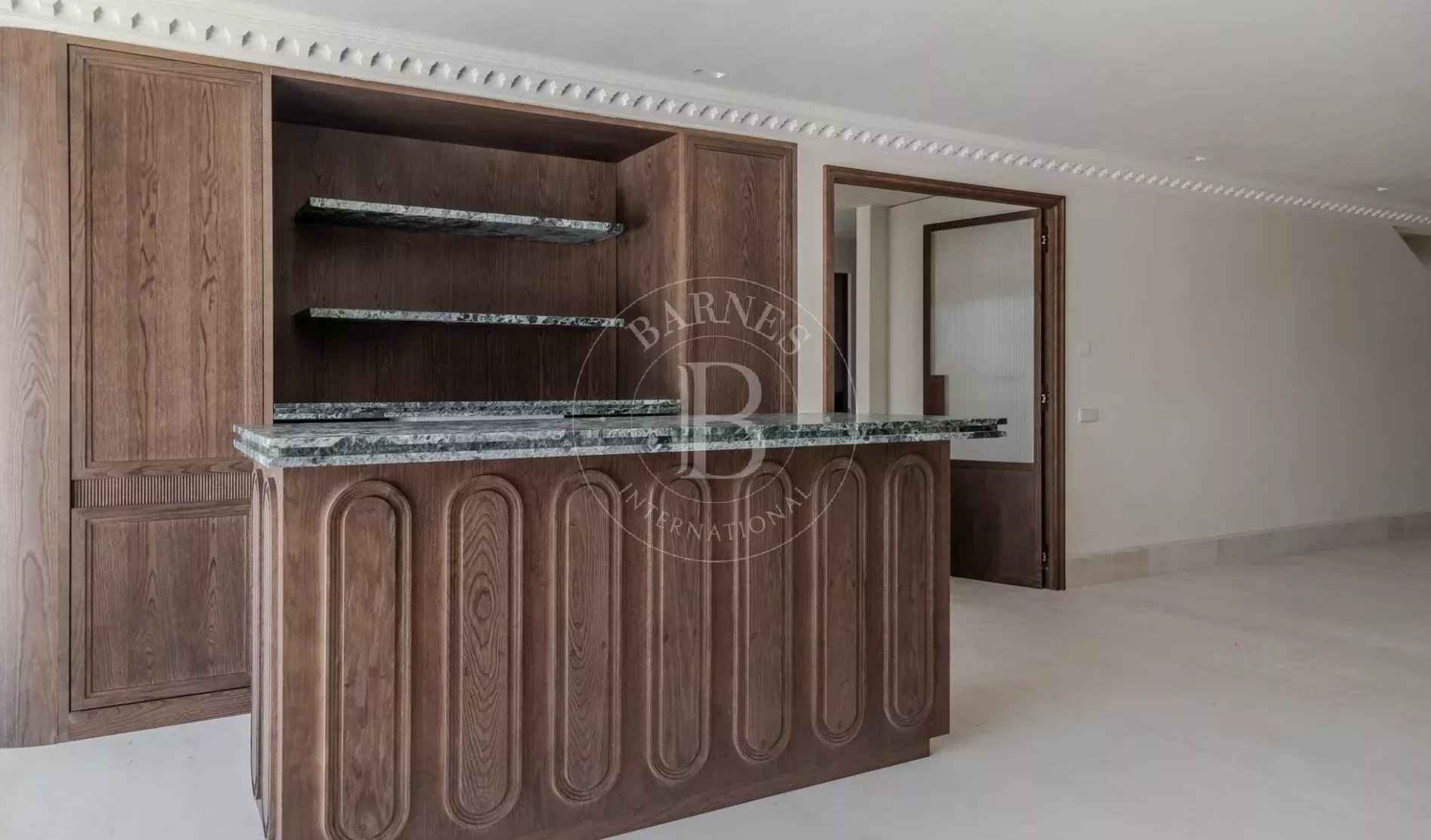 C51945f7e3332f8f70c6b51c84360eef 225d808ed1 1896 original - Attribut alt par défaut.