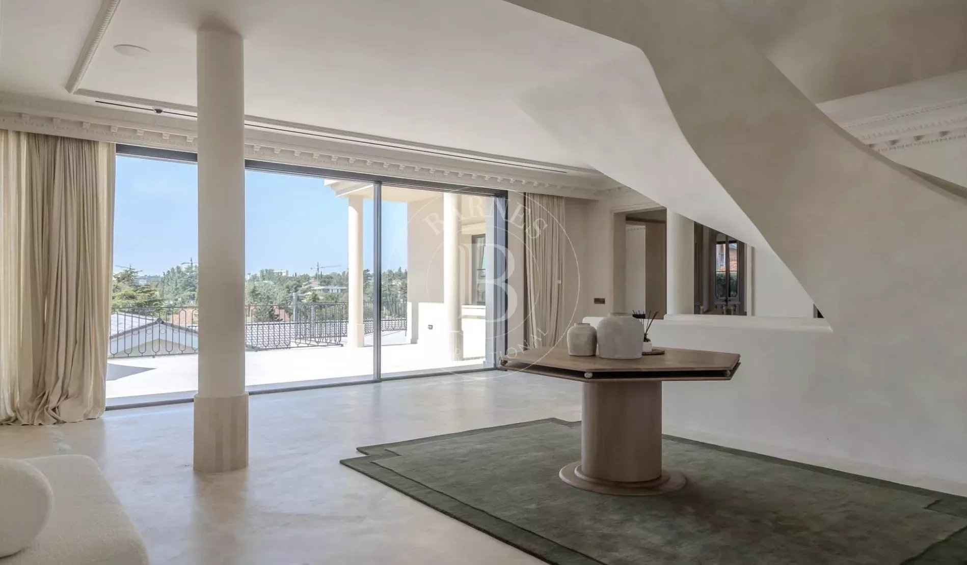 Ed542e2dd13aabe697c5fd1478f91049 f783c047b7 1898 original - Attribut alt par défaut.