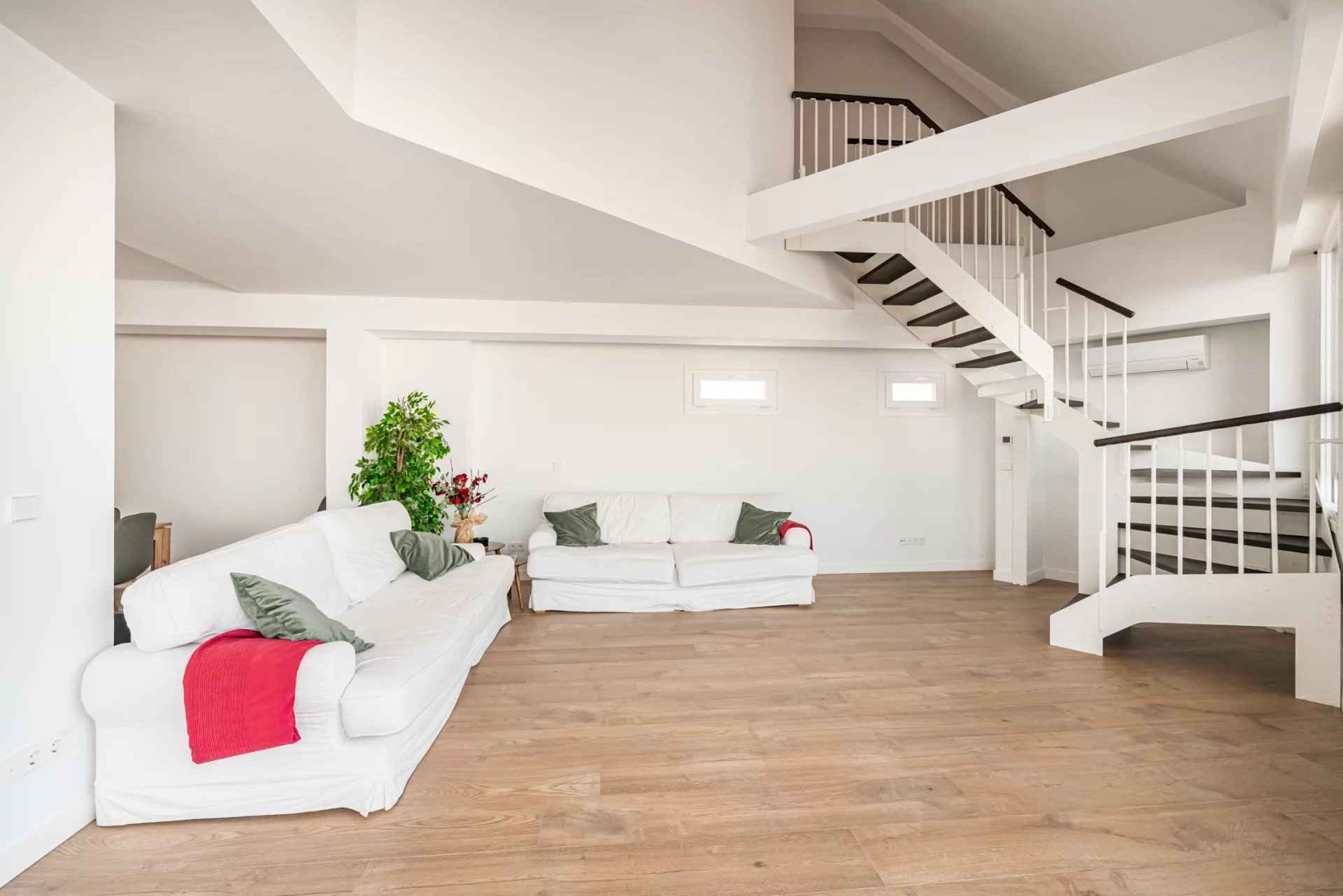 A5be304f8672dee425a29ad8d572fd62 4d78d81753 1920 original - Attribut alt par défaut.