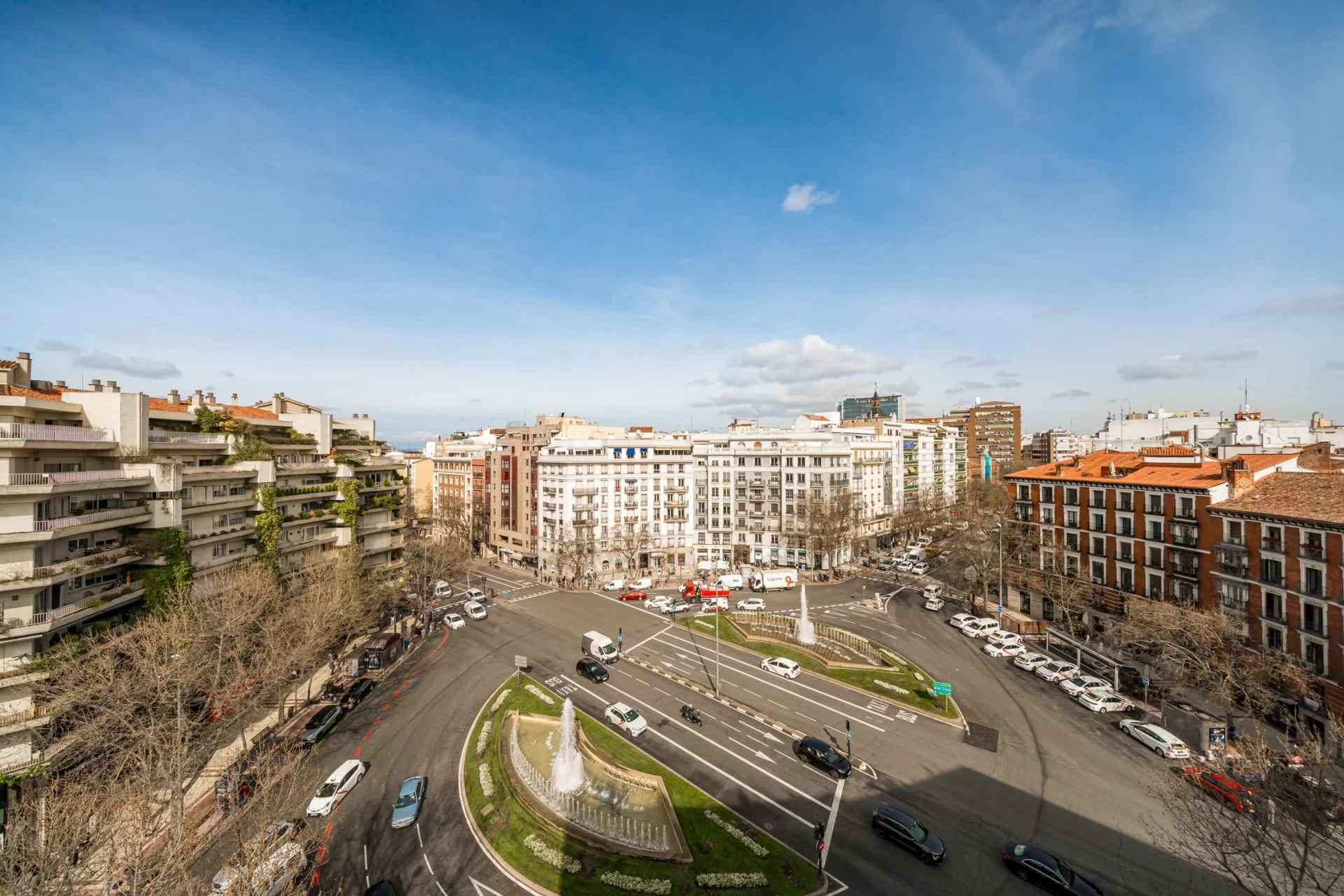 00dcbba8a07eaac595534e6a1bdc2c18 dcda70e666 1920 original - Attribut alt par défaut.