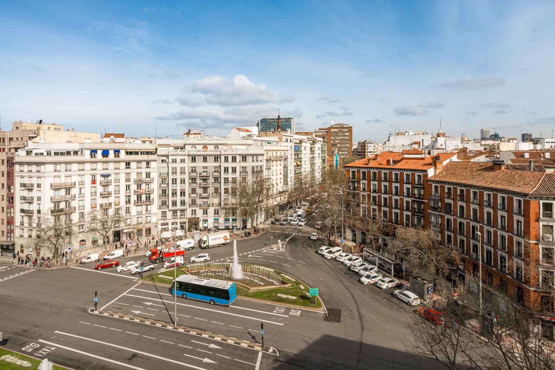 1cdbef51c383509d55395811fadcc43a 9dd7c5742f 1920 original - Attribut alt par défaut.