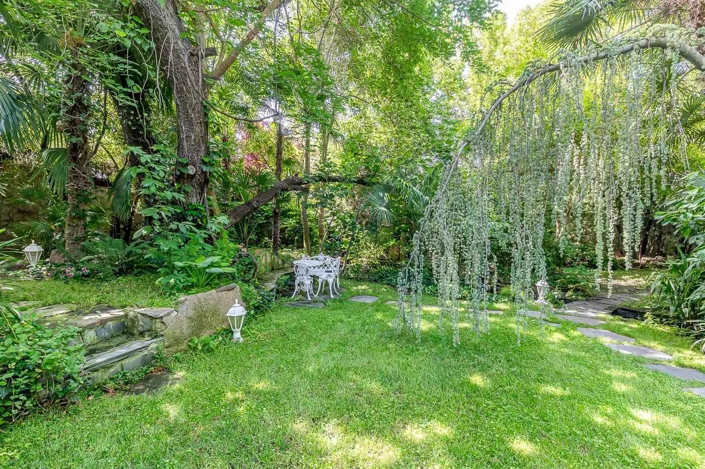 601d73fdf5bb8613981d498e187d21da 1761211c07 1400 original - Attribut alt par défaut.