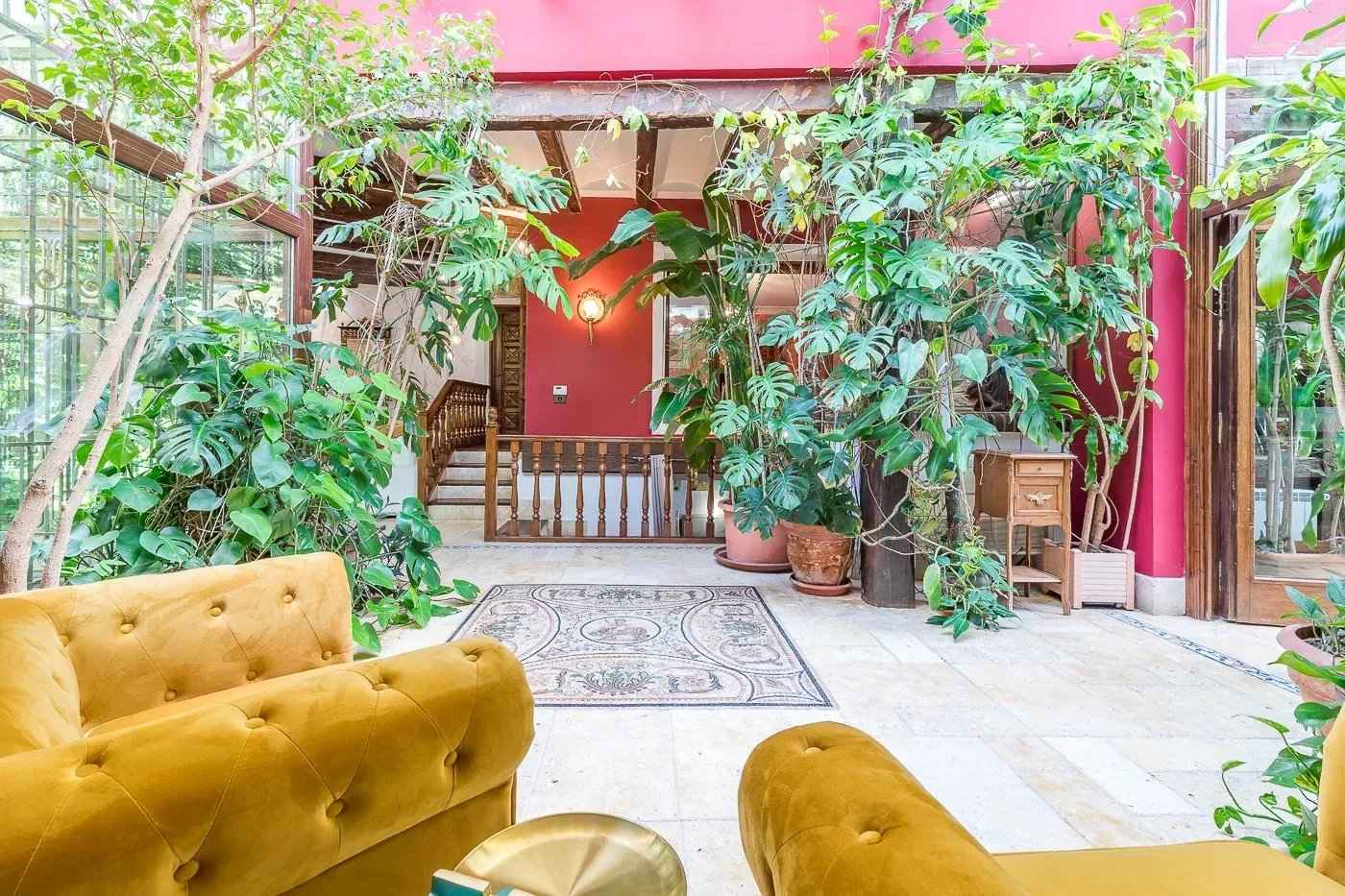 E493ba04826f60c7cf3758fbbda3d309 cbe27b5801 1400 original - Attribut alt par défaut.