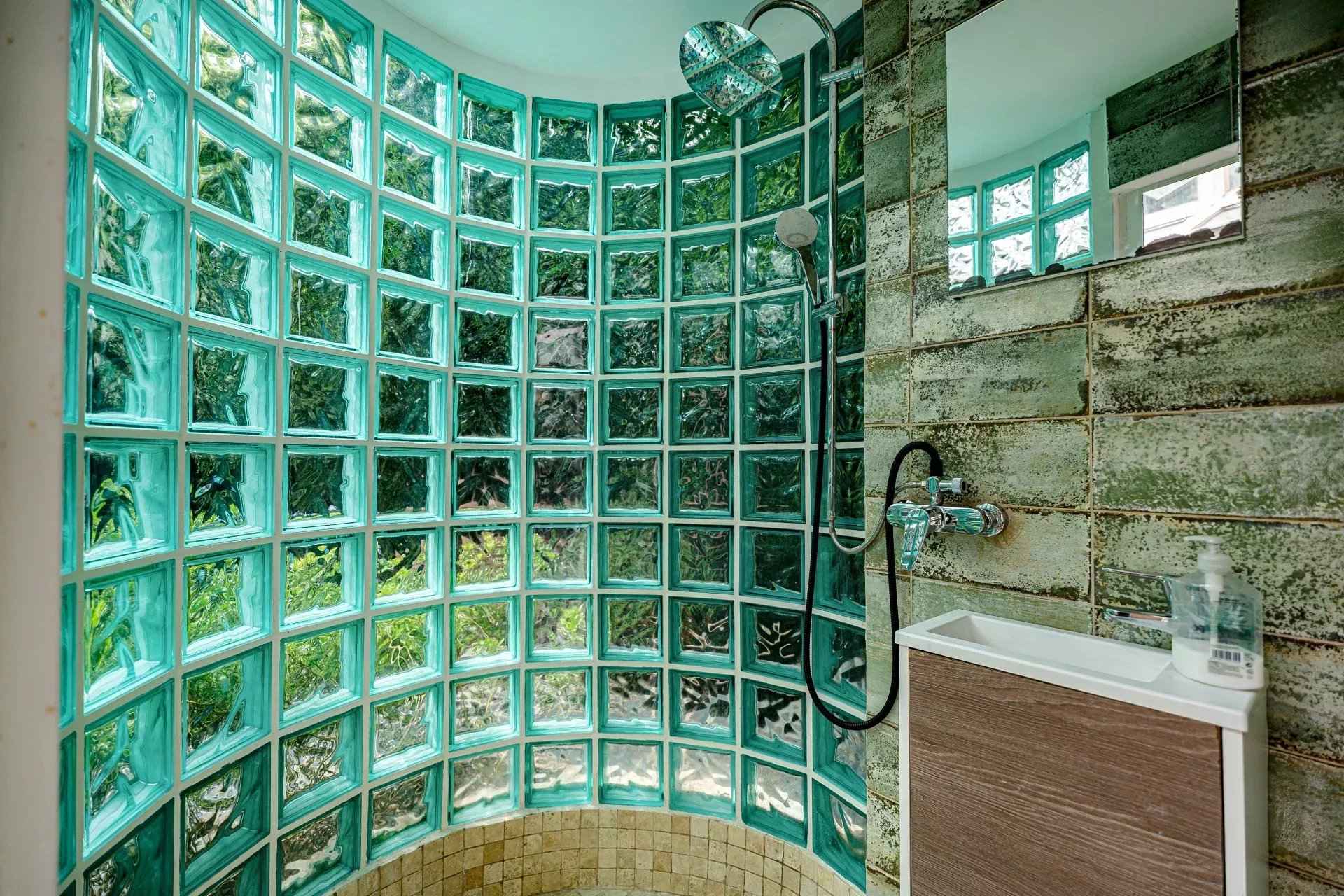 275964627555bdcd64becd58807c8d7f 9a7018a81c 1920 original - Attribut alt par défaut.