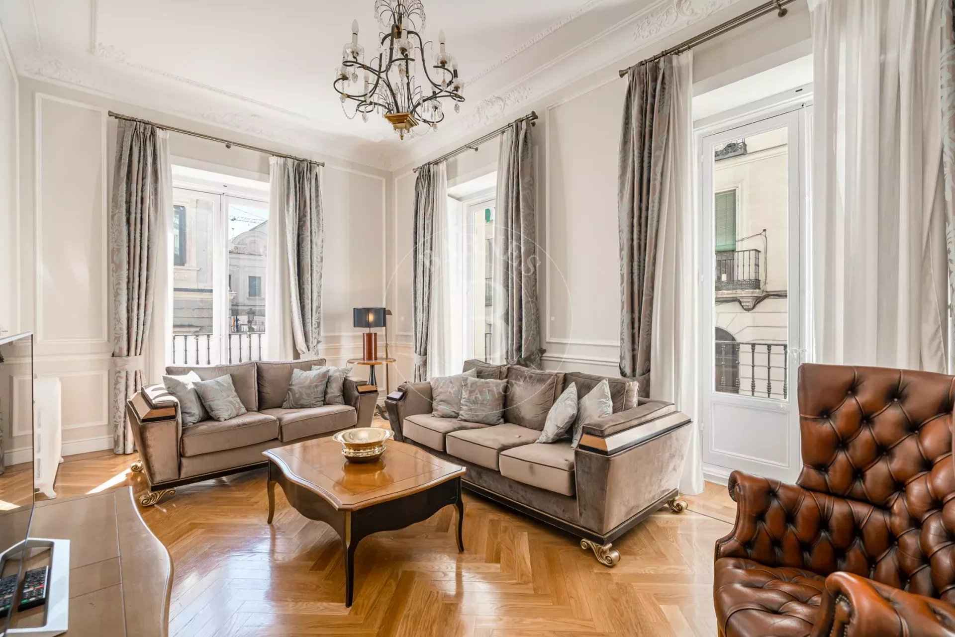 76b1dd0ed068c87a46d1363e4f78cb6b c5af3663ce 1920 original - Translation missing: en.helpers.application.image_tag.default_alt