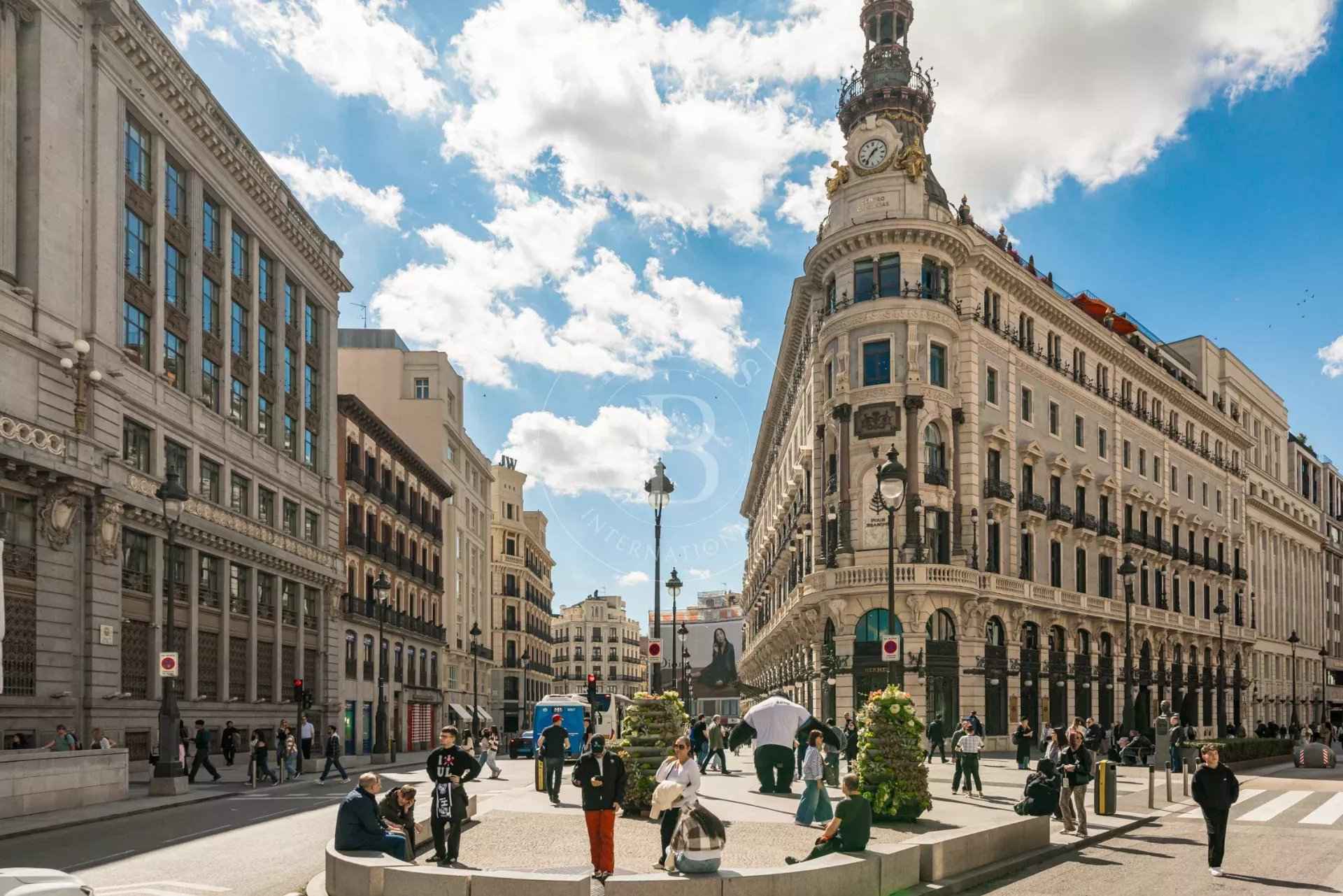 E45a0d914a4d64b904cae0629b4d38a0 f983a6059f 1920 original - Attribut alt par défaut.