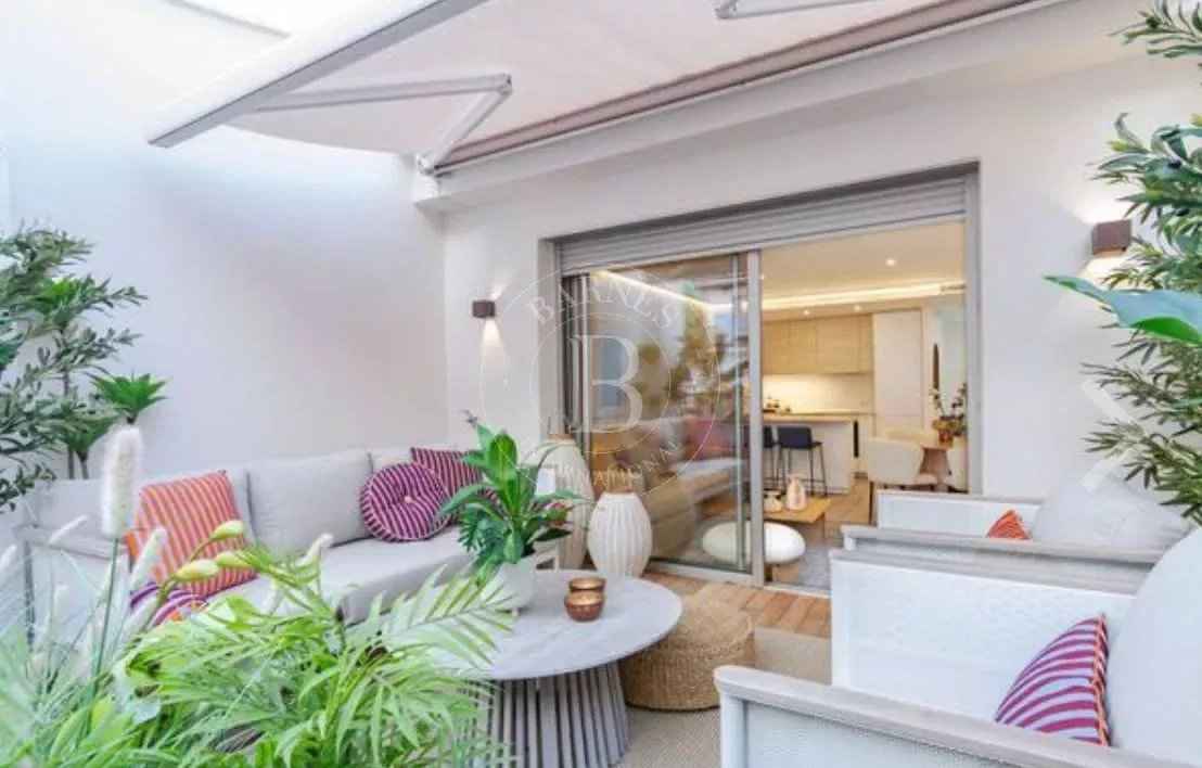 82b90f3c5c1903c0cf3fae4347bd85d1 dcaf812026 1108 original - Attribut alt par défaut.