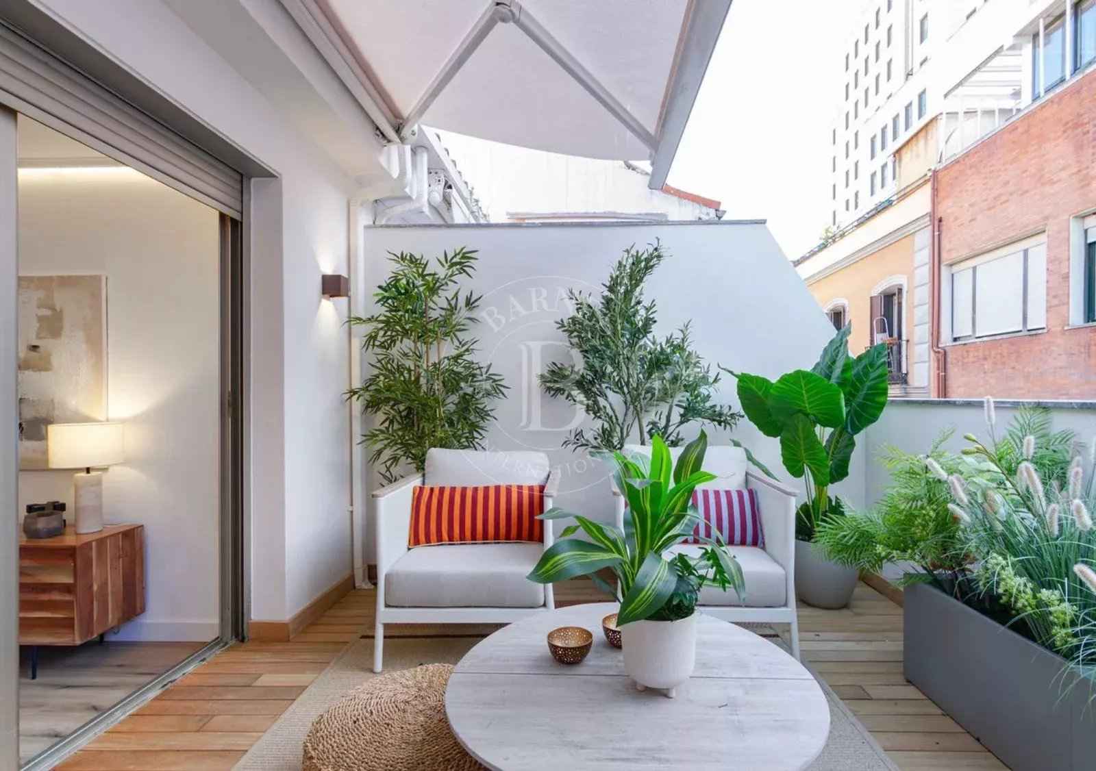 Ab0b32aea94b974103bb862c66e57410 ef2927053b 1600 original - Attribut alt par défaut.