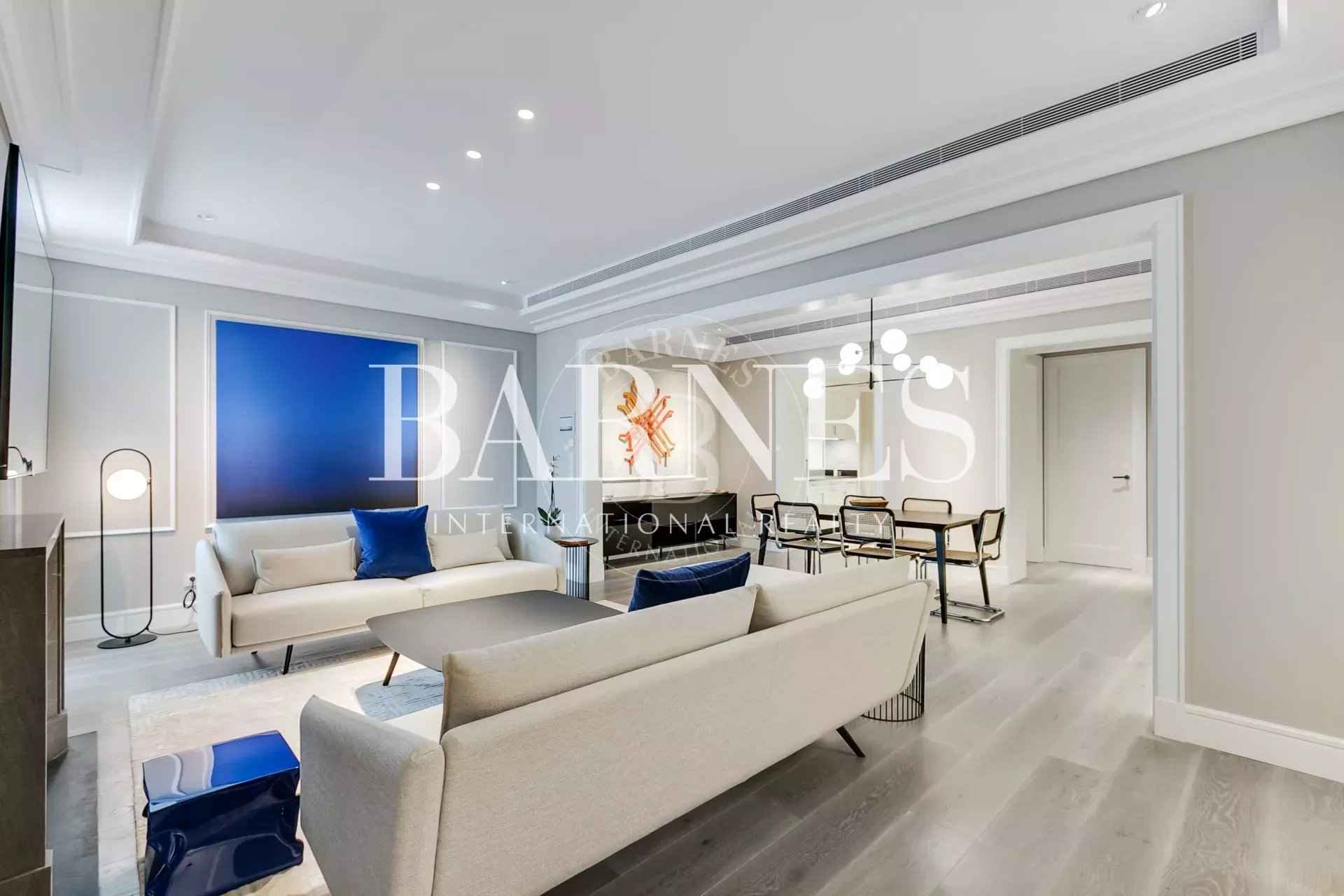 Ad6a48d2aadf47bd10cb4ad806c37e84 026281a18d 1920 original - Attribut alt par défaut.