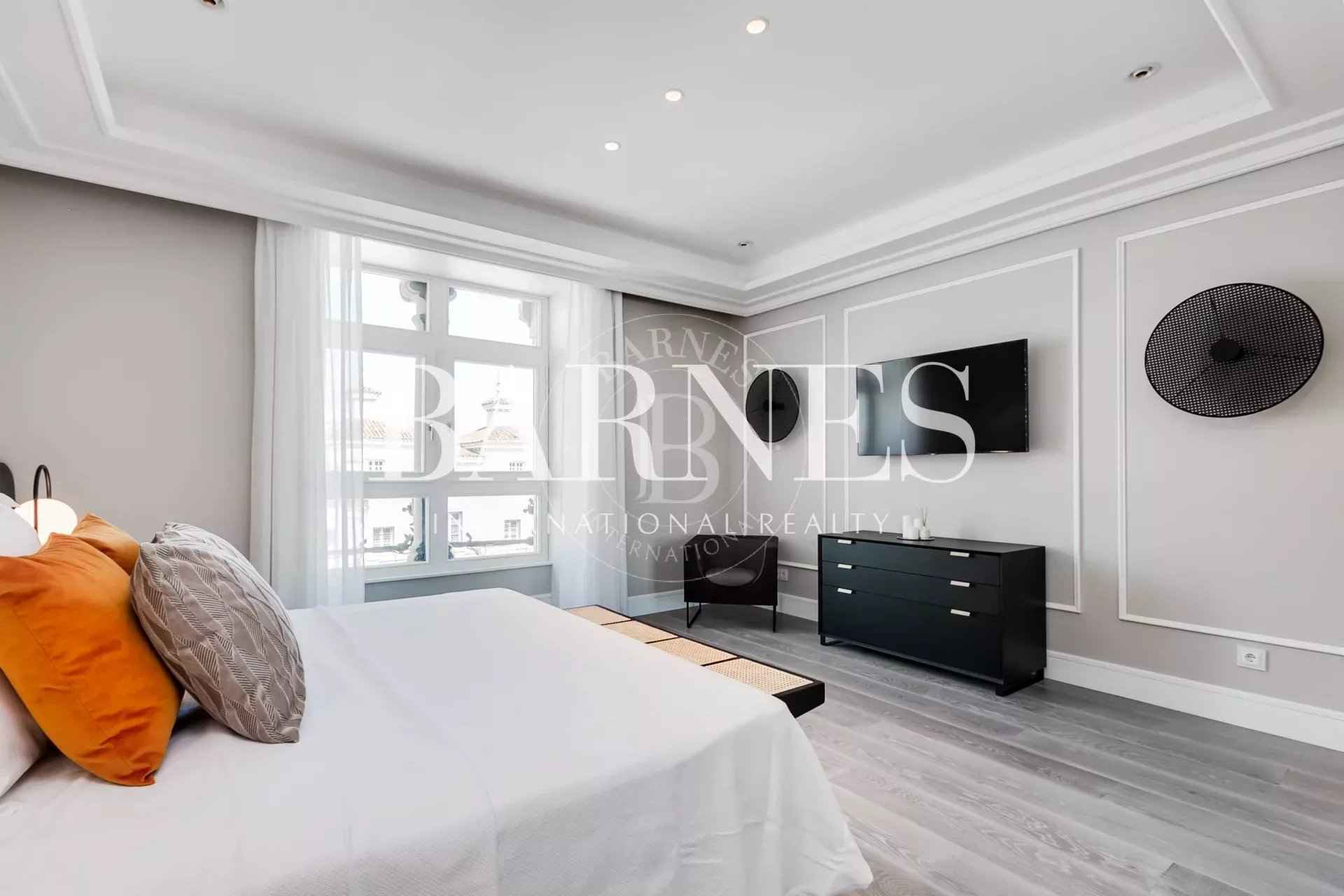 Ae136992e717180e059cd2a63776be86 745f1799c1 1920 original - Attribut alt par défaut.